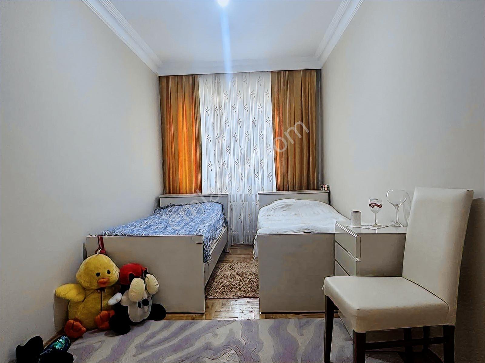 Ekşioğlu Akkaya Sitesi Satılık 3+1 Daire 6.700.000. Tl - Görsel 13