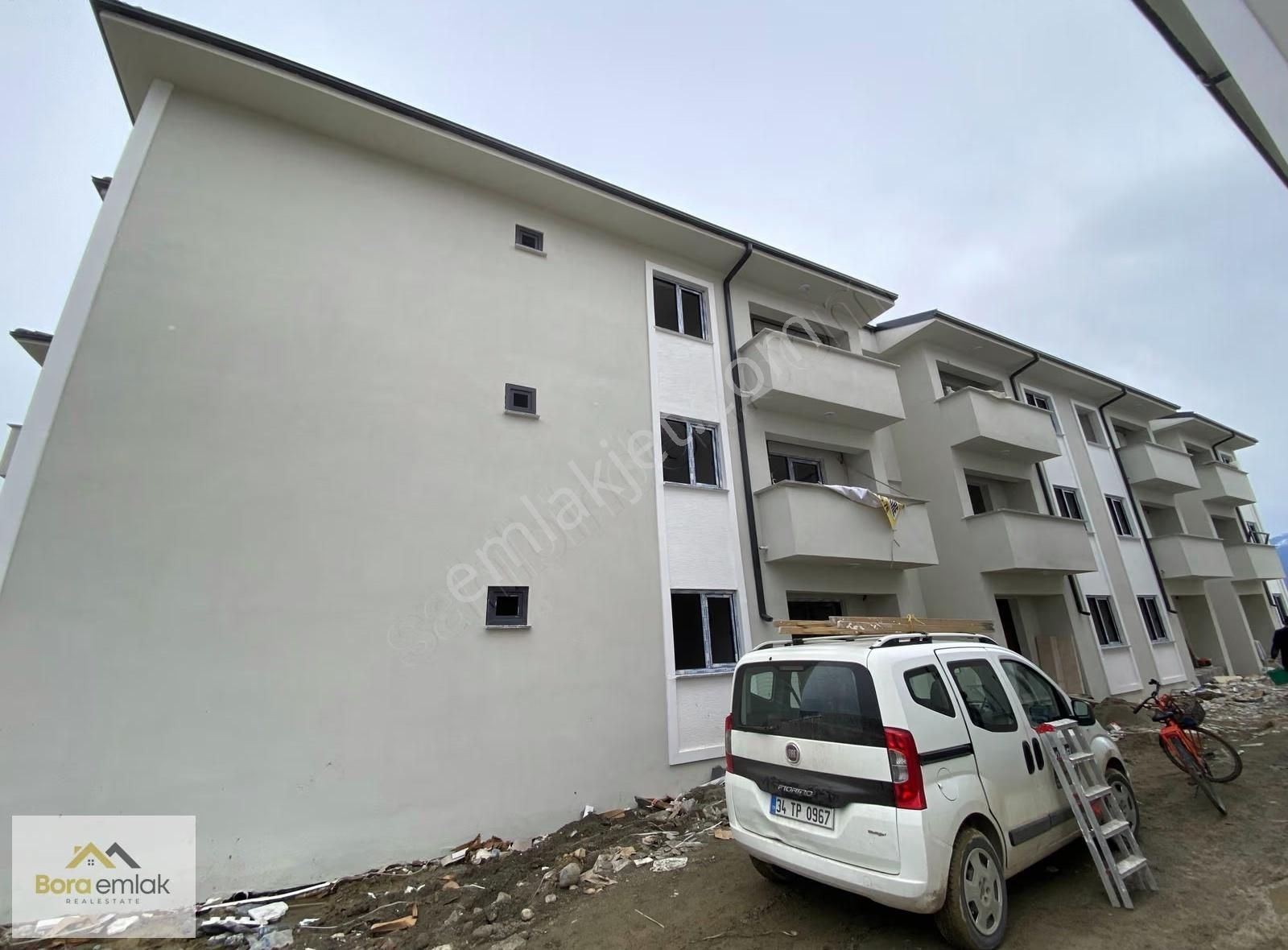 Bora Emlak'dan Yunus Emre Mahallesi'nde Satılık 1+1 Daire - Görsel 3