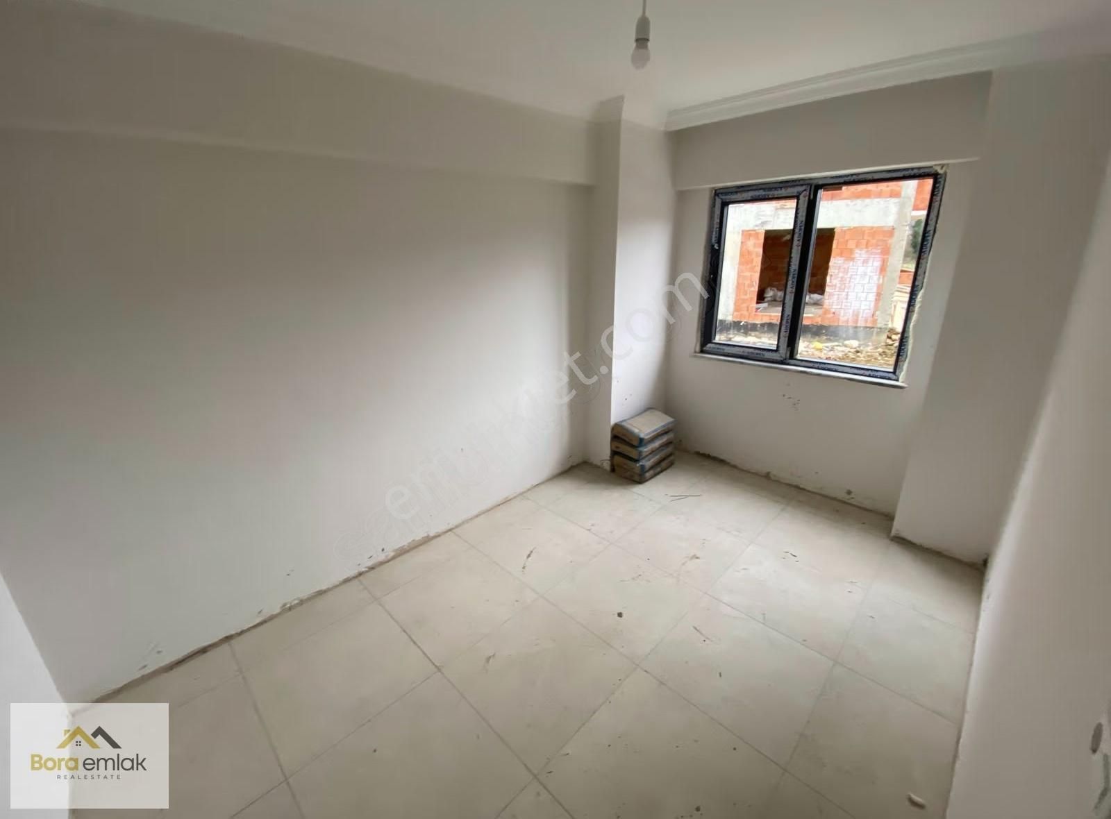 Bora Emlak'dan Yunus Emre Mahallesi'nde Satılık 1+1 Daire - Görsel 2