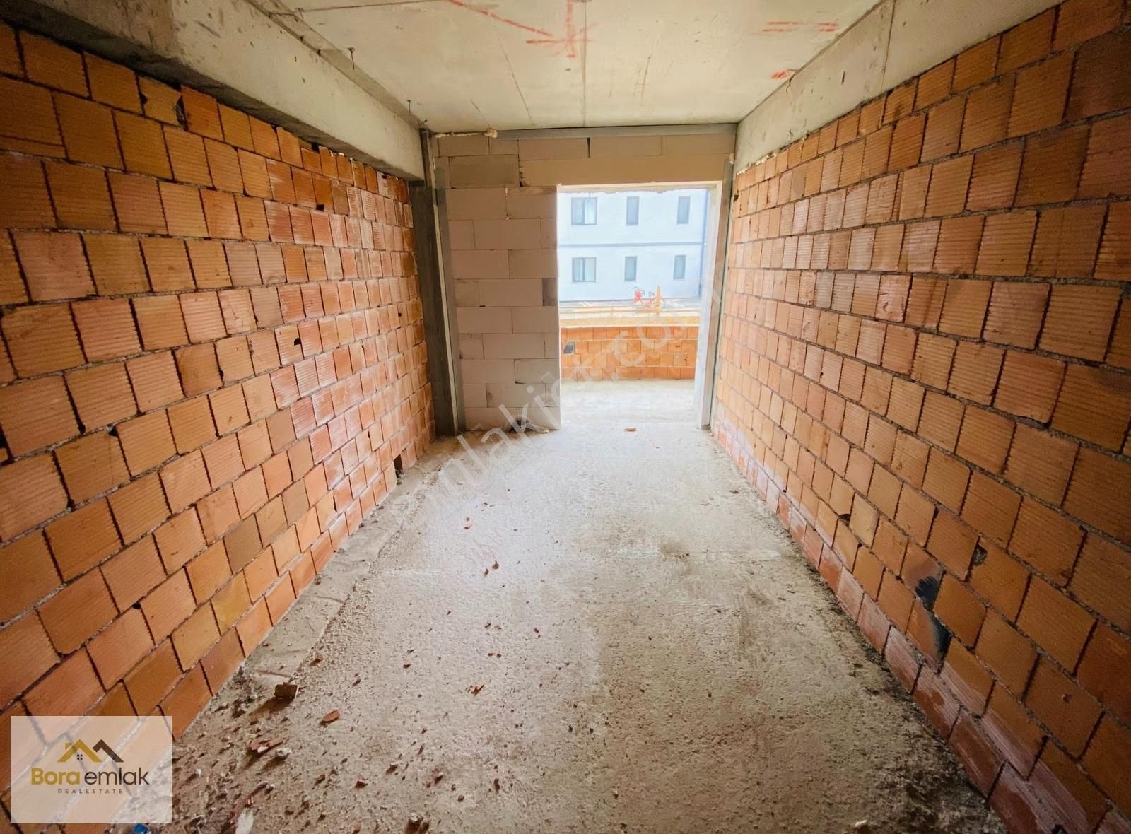 Bora Emlak'dan Ömercikler Mahallesi'nde Satılık 3+1 Daire - Görsel 9