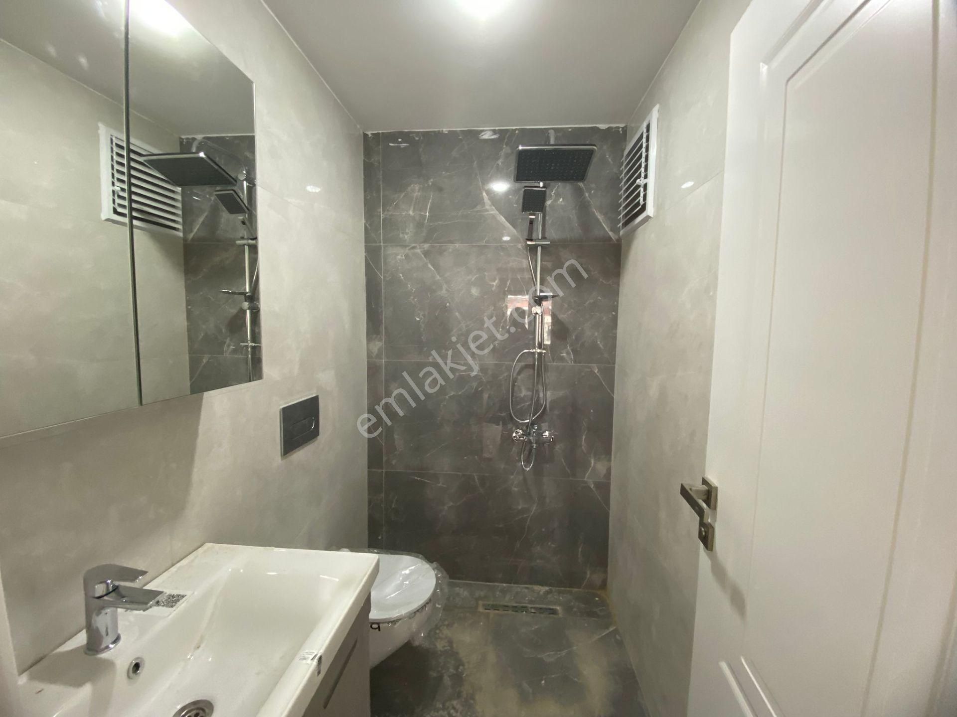 Hükümet Konağı Karşısı Sitede Otopaklı 3,5+1 Lüks Kiralık Daire - Görsel 20