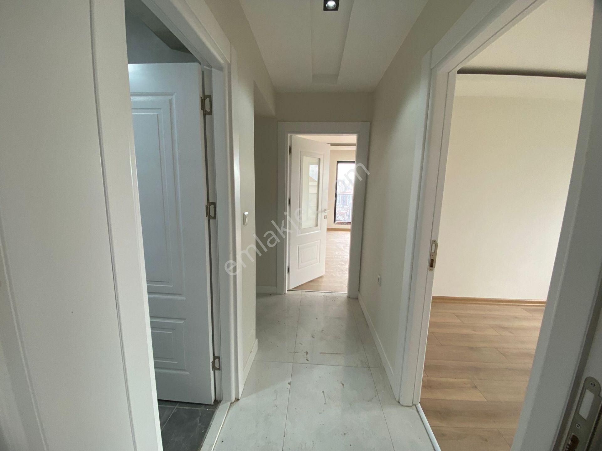 Hükümet Konağı Karşısı Sitede Otopaklı 3,5+1 Lüks Kiralık Daire - Görsel 17