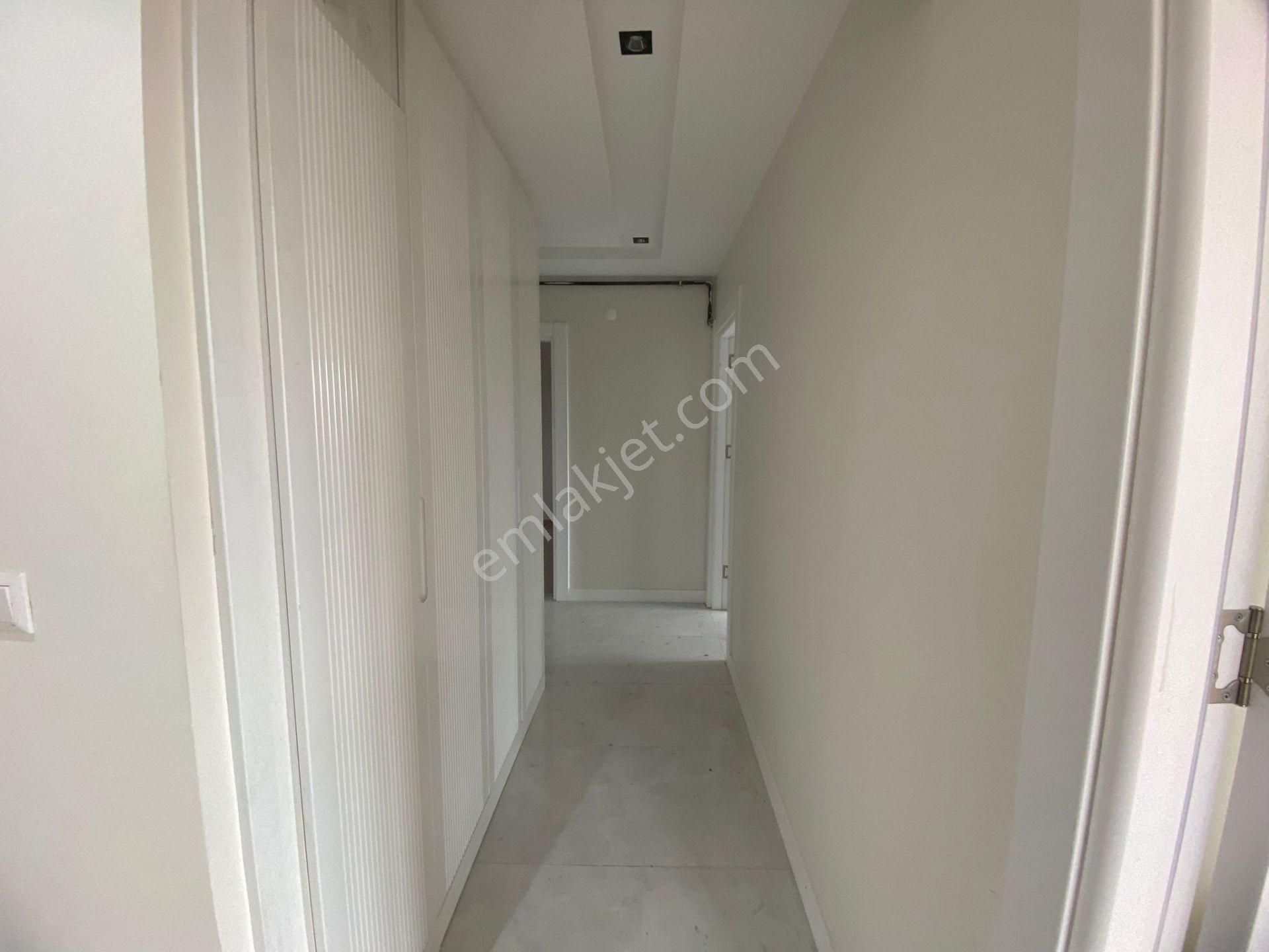 Hükümet Konağı Karşısı Sitede Otopaklı 3,5+1 Lüks Kiralık Daire - Görsel 15