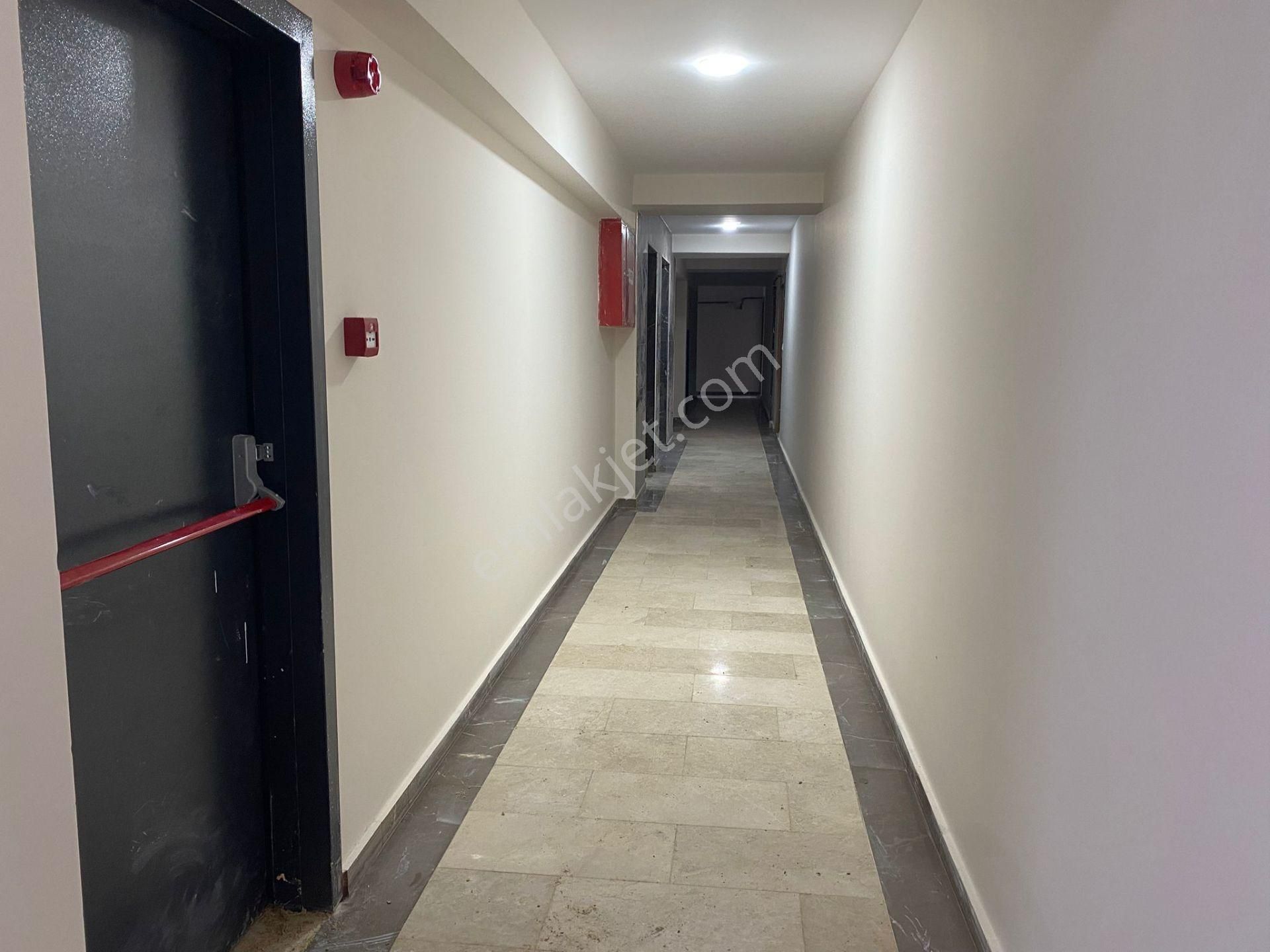 Hükümet Konağı Karşısı Sitede Otopaklı 3,5+1 Lüks Kiralık Daire - Görsel 26