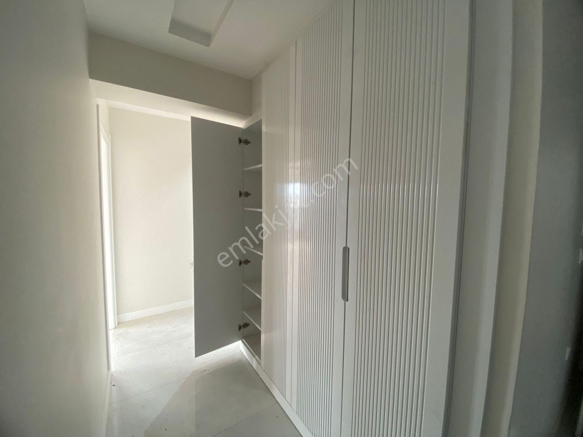 Hükümet Konağı Karşısı Sitede Otopaklı 3,5+1 Lüks Kiralık Daire - Görsel 13