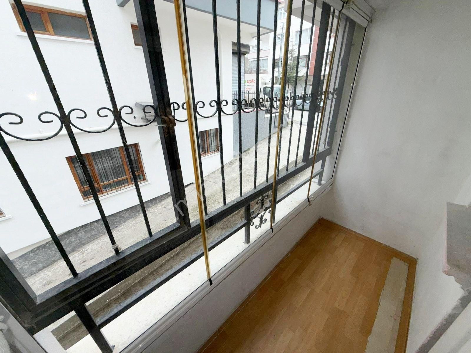 Krc'den Anadolu Caddesine Okula Marketlere Yakın Satılık 3+1 Daire - Görsel 12