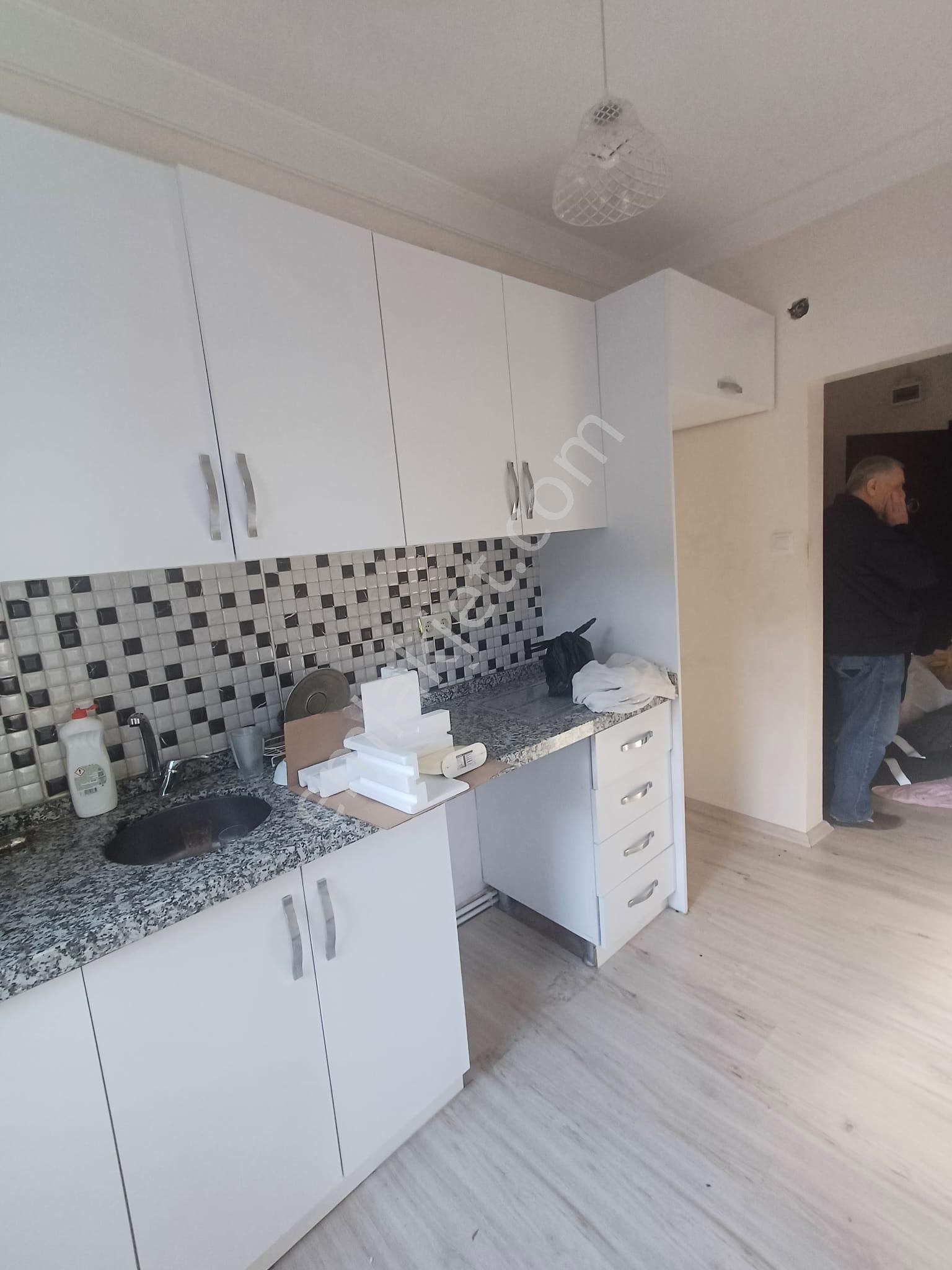 Mustafa Kemal Paşada Kiralık 2+1 Arakat Daire - Görsel 9