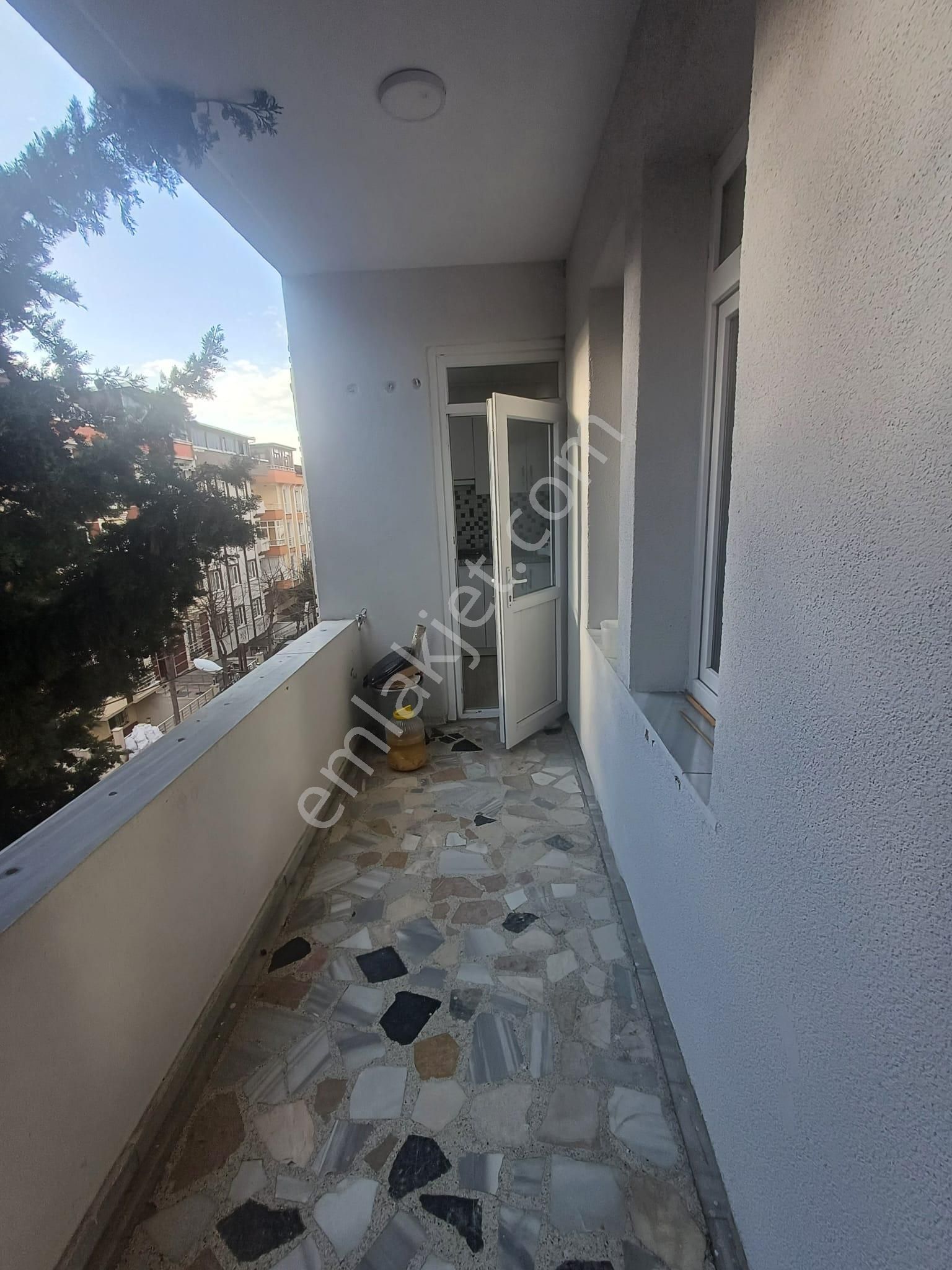 Mustafa Kemal Paşada Kiralık 2+1 Arakat Daire - Görsel 18