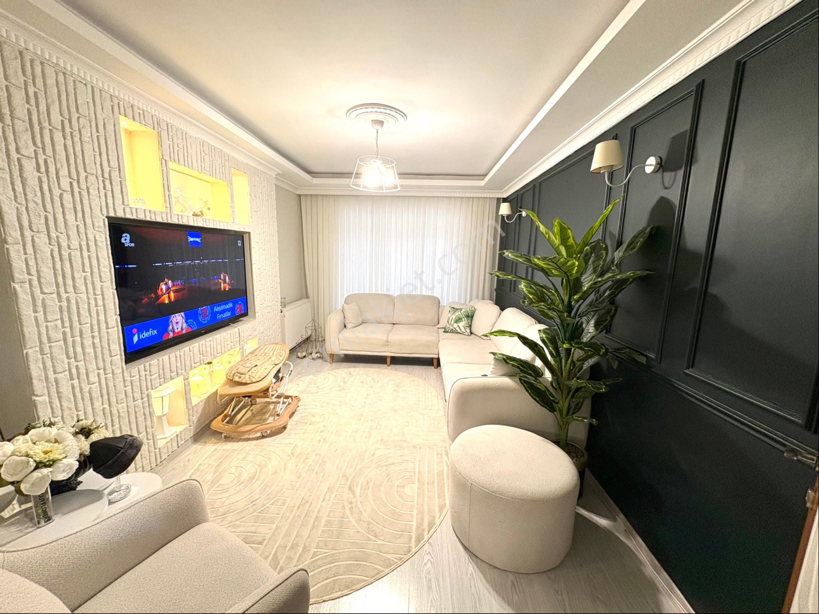 Emir Den 2+1 3 Kat Yeni Bina Emsalerinden Geniş Malofun Dibinde