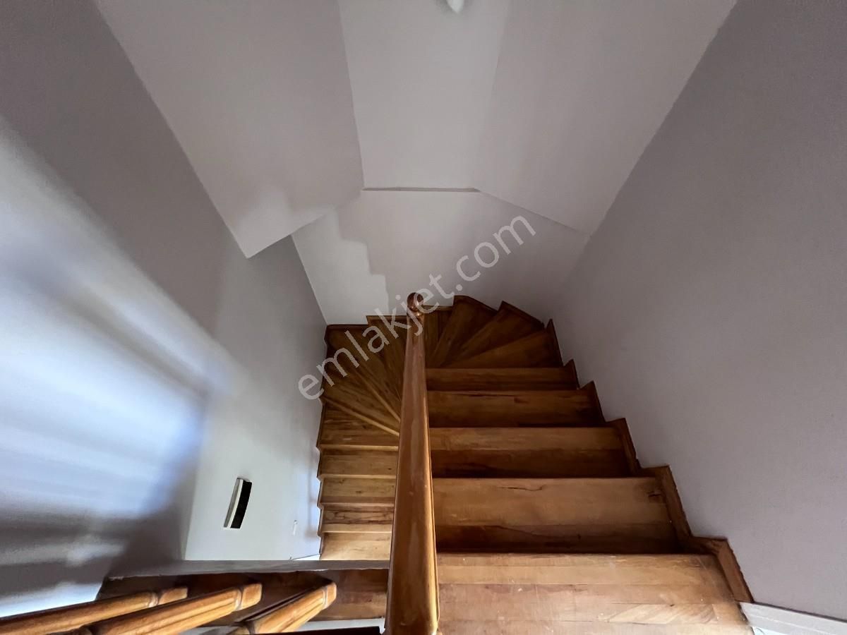 Küçükçekmece Halkalıda Marmaraya 2dk 4+2 Fourlex Kiralık Villa - Görsel 18