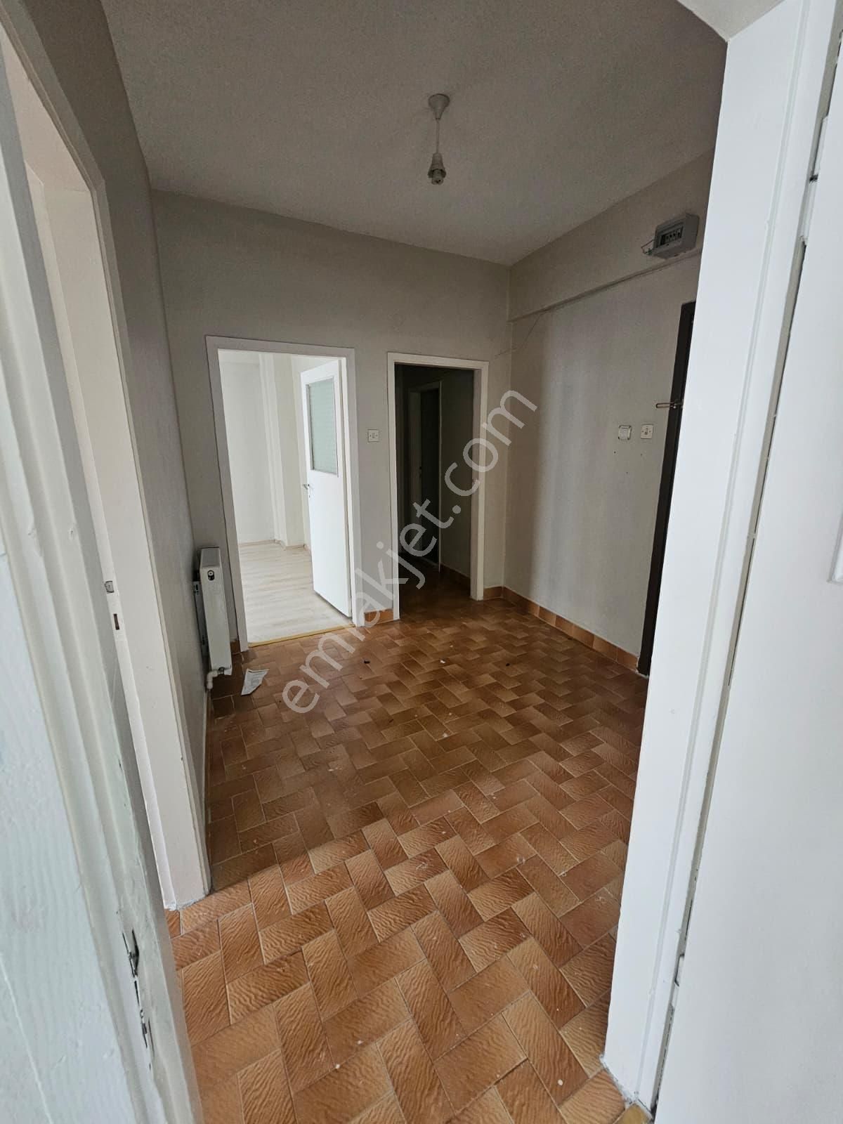 Bahçelievler Fevzi Çakmak'ta Kiralık 2+1 Daire - Görsel 32