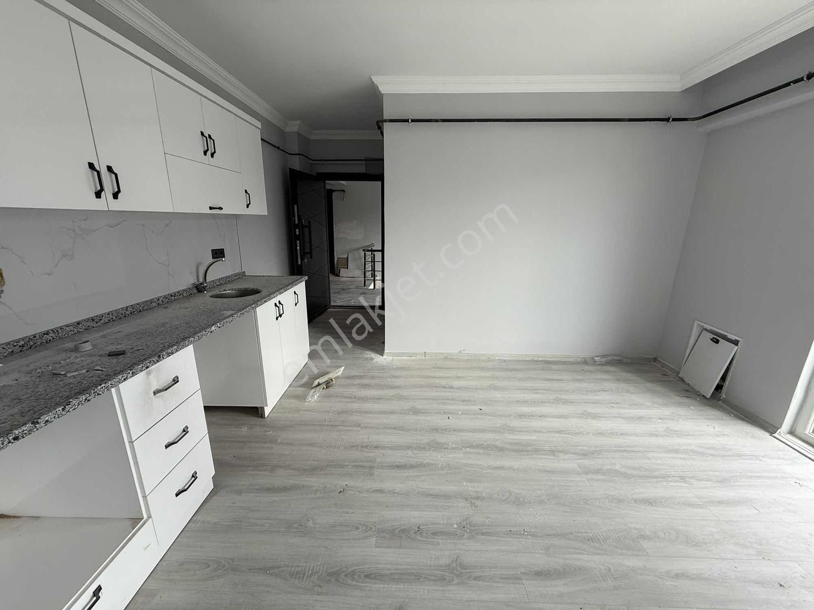 Yön Group'tan Hastane Yanında 1+1 Satılık Daire - Görsel 12