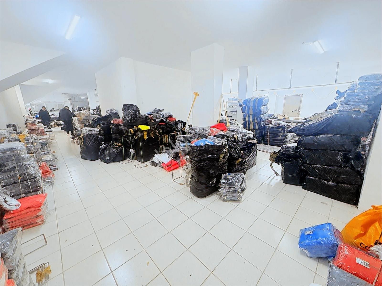 Pusula İnşaat Kiralık Dükkan 50yıl Mah 650m2 - Görsel 7