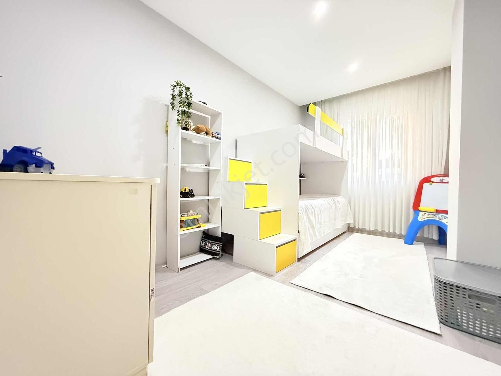 Görüp_görebileceğiniz_en_iyi_2+1_cadde_üstünde_sıfır_ - Görsel 5