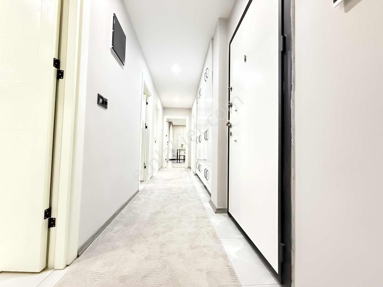 Görüp_görebileceğiniz_en_iyi_2+1_cadde_üstünde_sıfır_ - Görsel 27