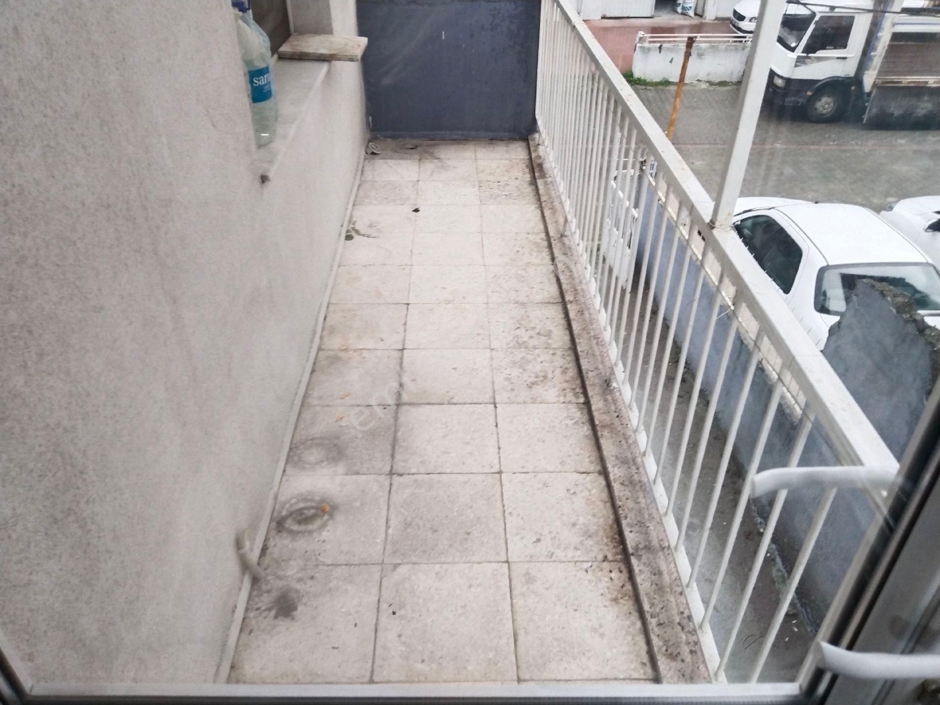 Bergama Turabey Mah Üç Kemer Caddesi Yakını 2+1 Geniş Kiralık Daire - Görsel 29