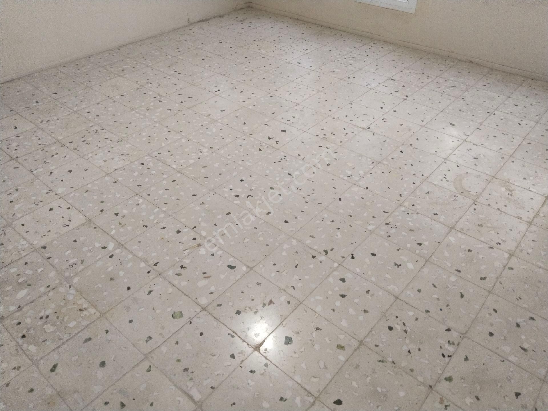 Bergama Turabey Mah Üç Kemer Caddesi Yakını 2+1 Geniş Kiralık Daire - Görsel 25