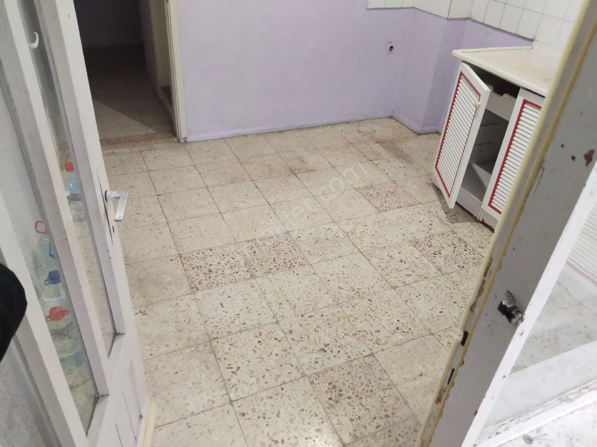 Bergama Turabey Mah Üç Kemer Caddesi Yakını 2+1 Geniş Kiralık Daire - Görsel 34