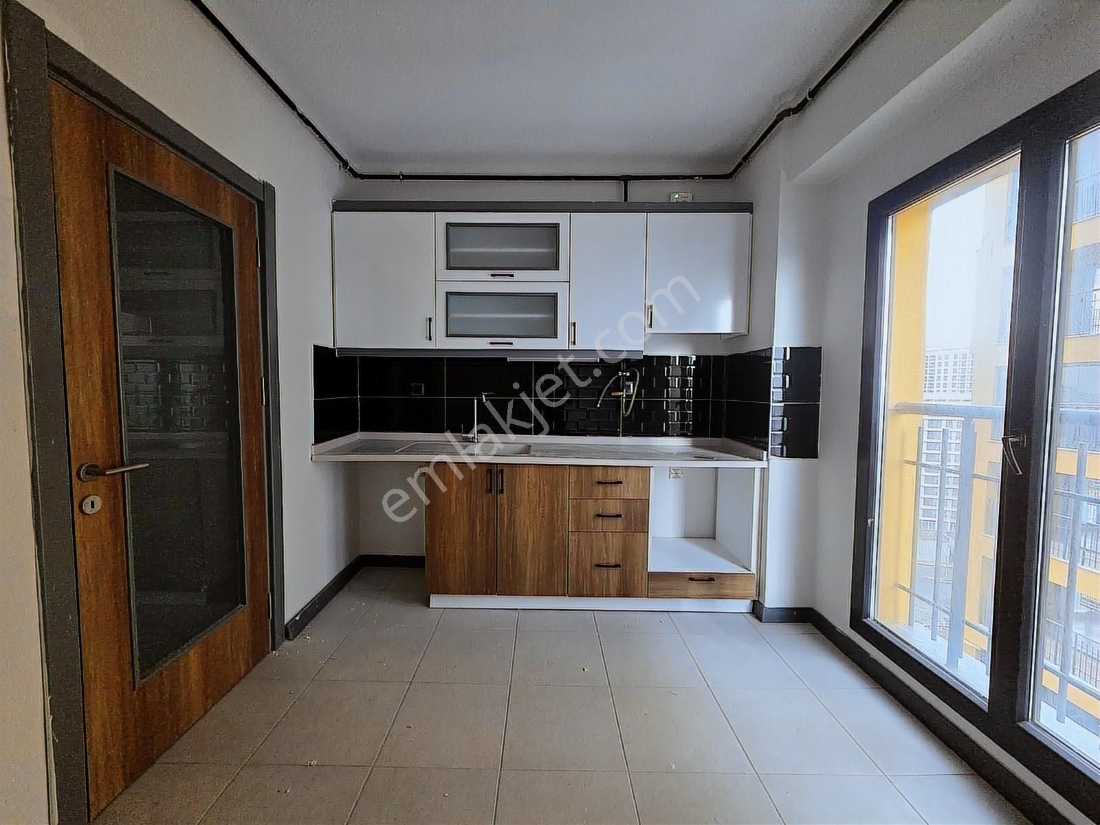 Armaxtan Toki 7a Konutlarında Büyük Tip 2+1 Satılık Daire - Görsel 4