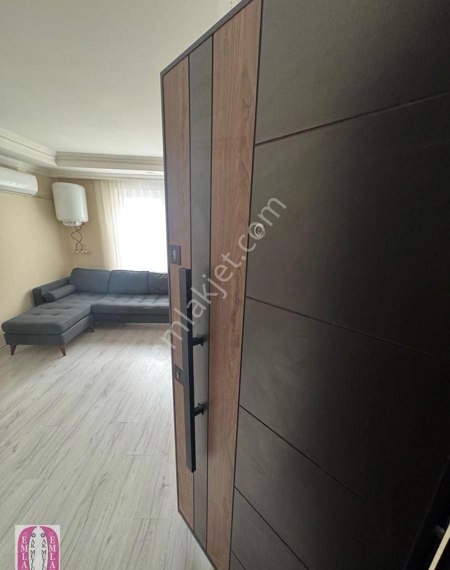 A K Mutludan Ahatlı 75.yıl Caddesinde Eşyalı 1+1 Ara Kat - Görsel 16