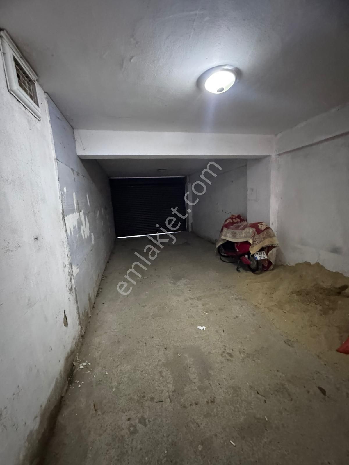 Tuğra'dan Kemalettin Mahallesinde 1+1 Ayrı Mutfaklı İskanlıdaire - Görsel 12