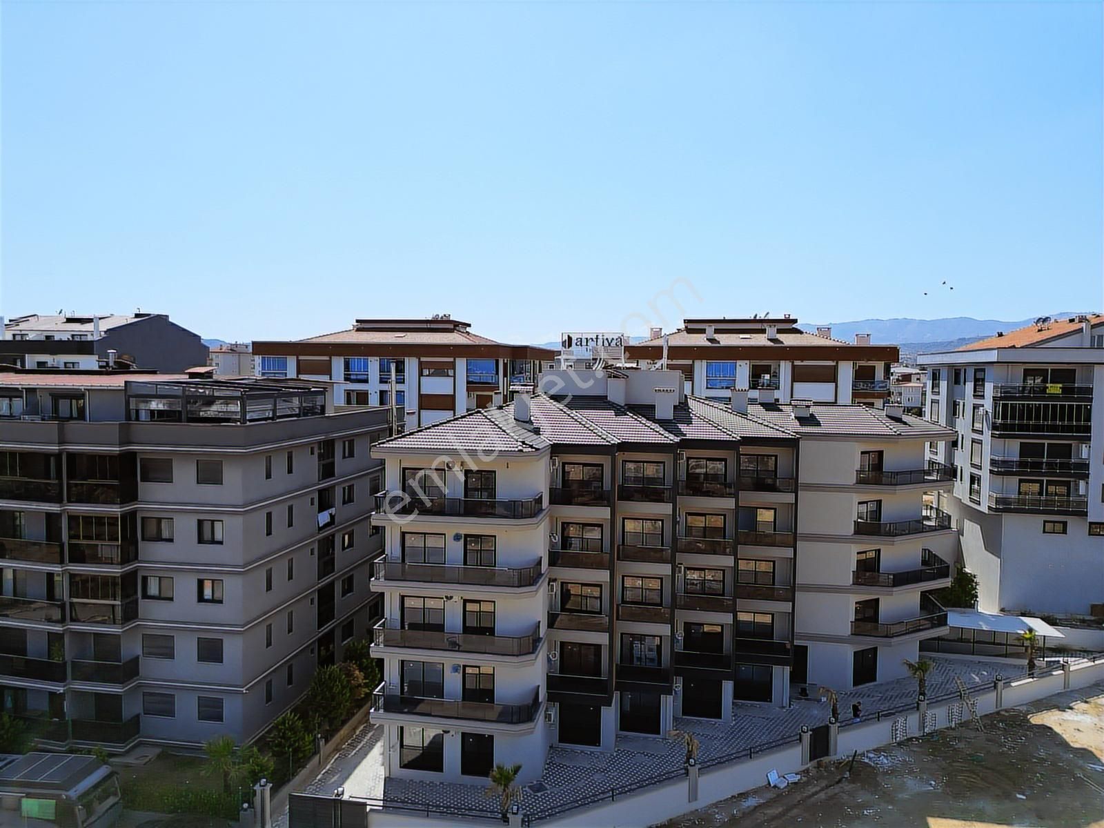 Q'zen Den Çevre Yolunda Arakat 45 M2 1+1 Daireler - Görsel 2