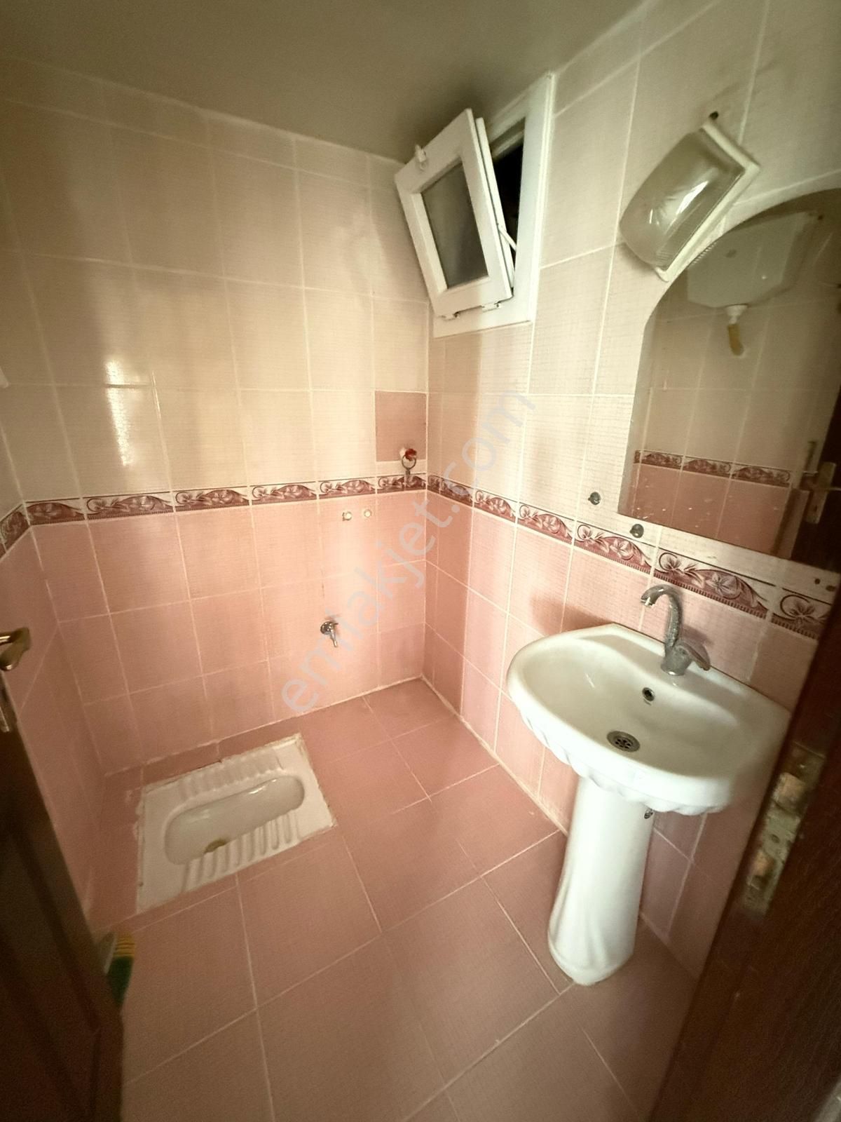 A.türkeş Blv Üzeri/t.özal Hasanusta Cvr/3+1/ç.banyo/130 M2 Teras - Görsel 8