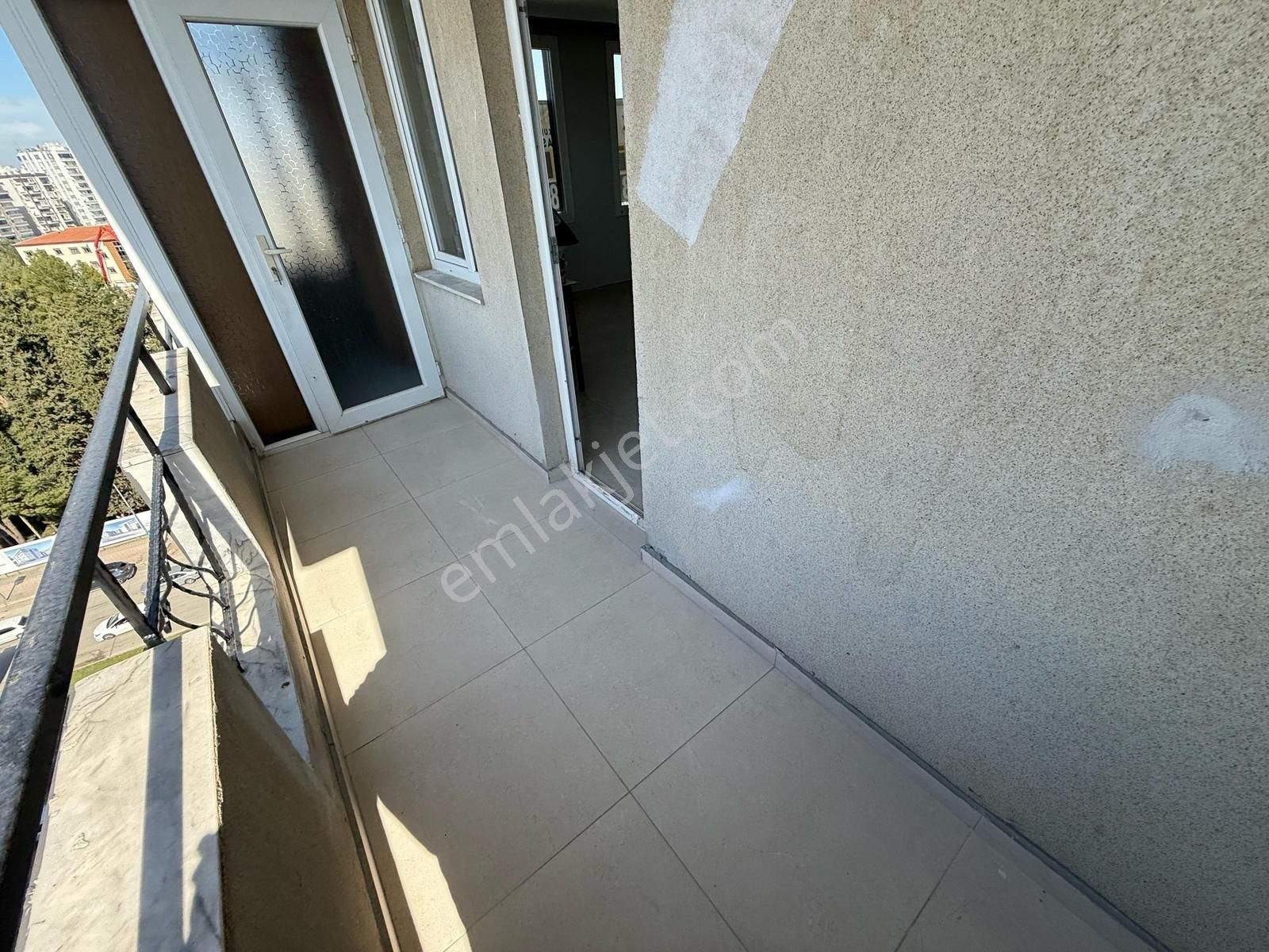 A.türkeş Blv Üzeri/t.özal Hasanusta Cvr/3+1/ç.banyo/130 M2 Teras - Görsel 13