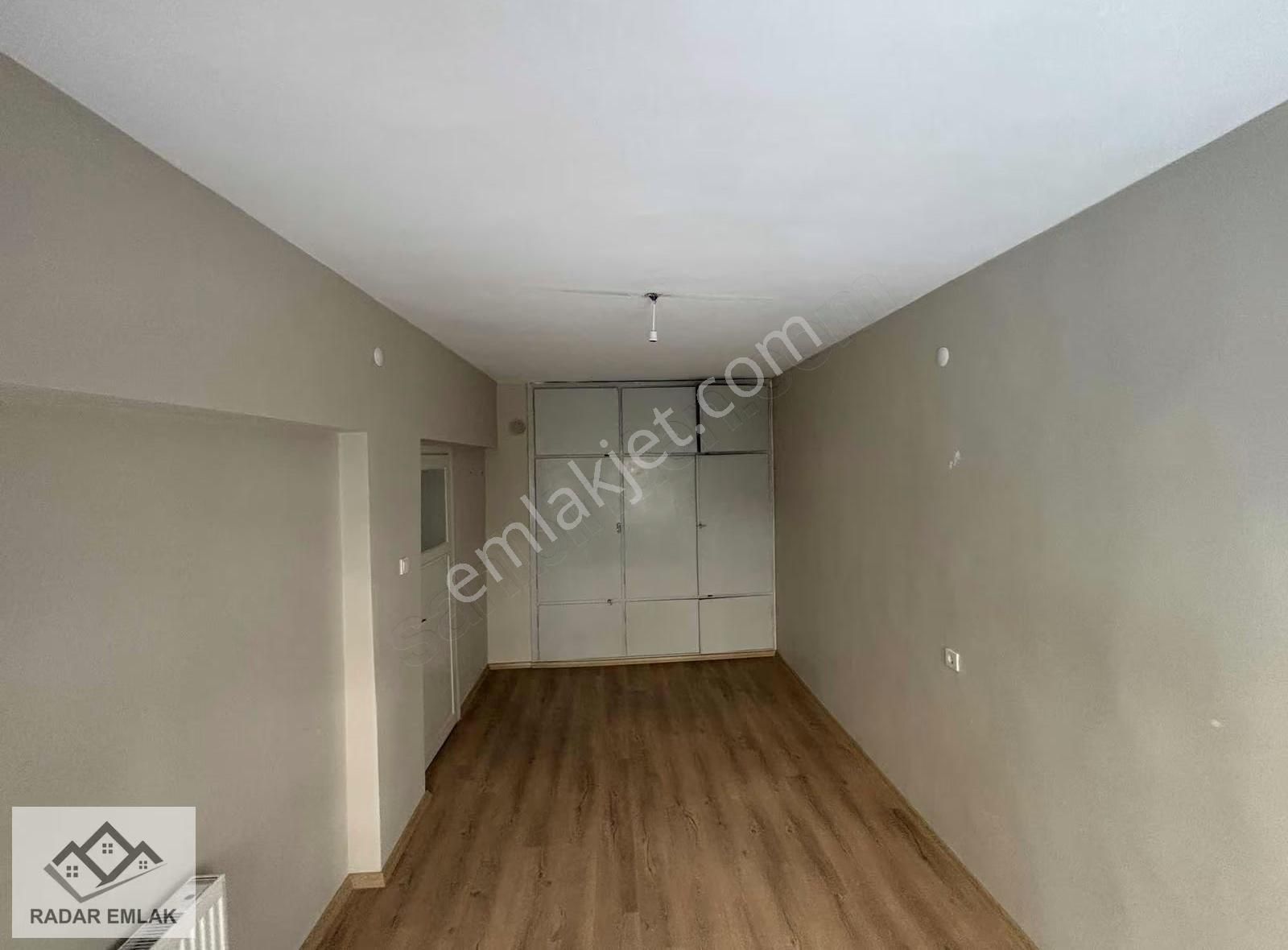 Fahrettinaltay 3+1 Arakat Doğalgazlı Metro Yakını Kiralık Daire - Görsel 3