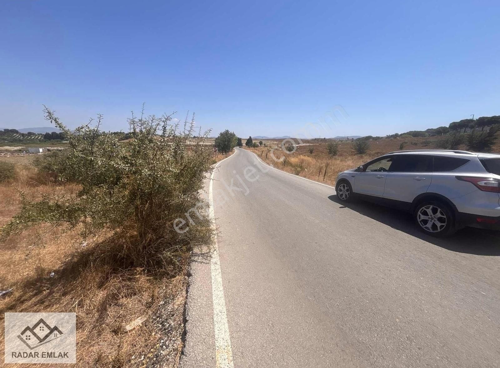 Seferihisar Hıdırlıkta 10.923m2 Yola Cephe Tarla Satılık - Görsel 9