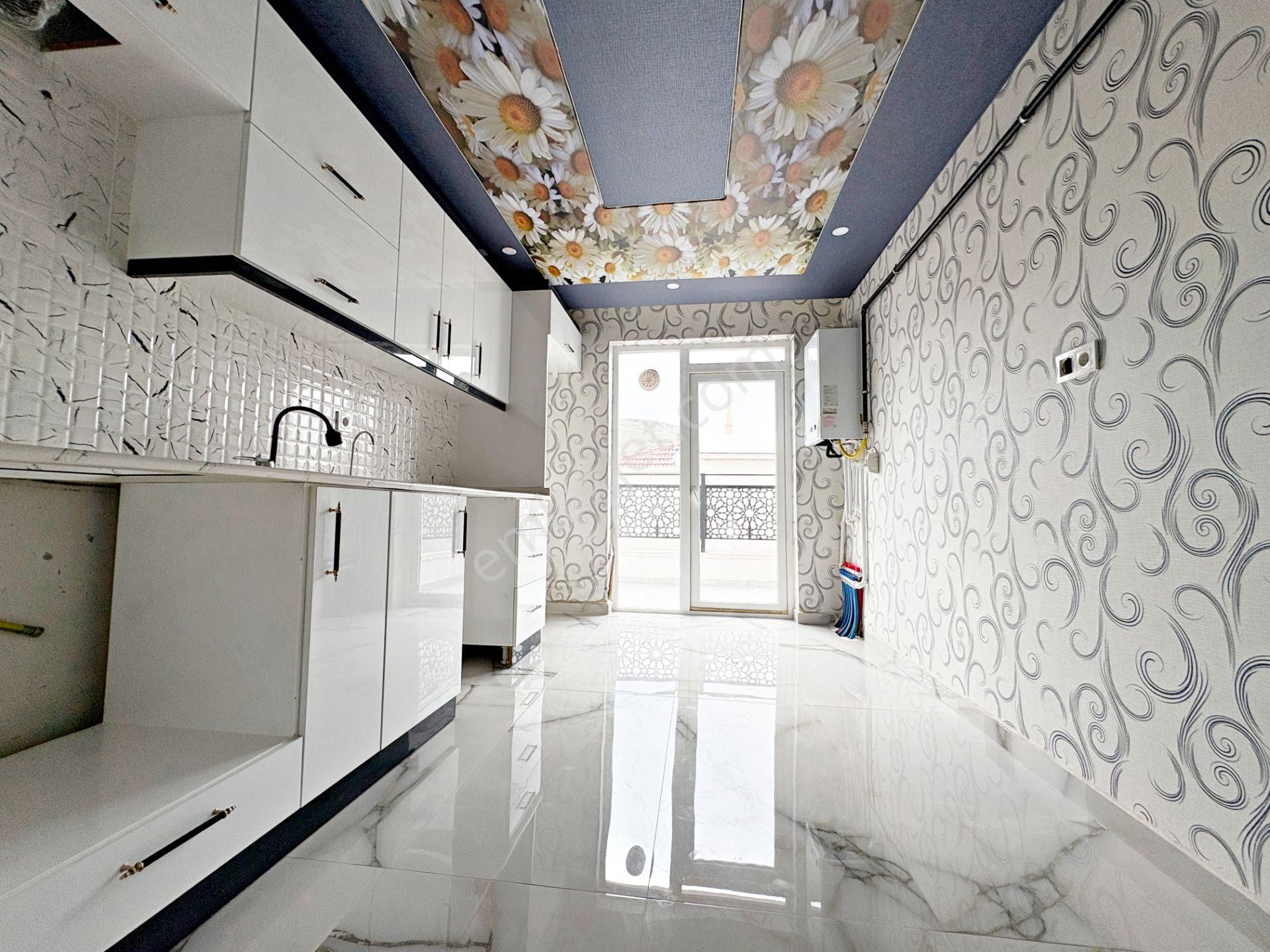 3+1 3.kat Cadde Paraleli Yeni Bina Toplu Taşımaya Ulaşımı Kolay - Görsel 3