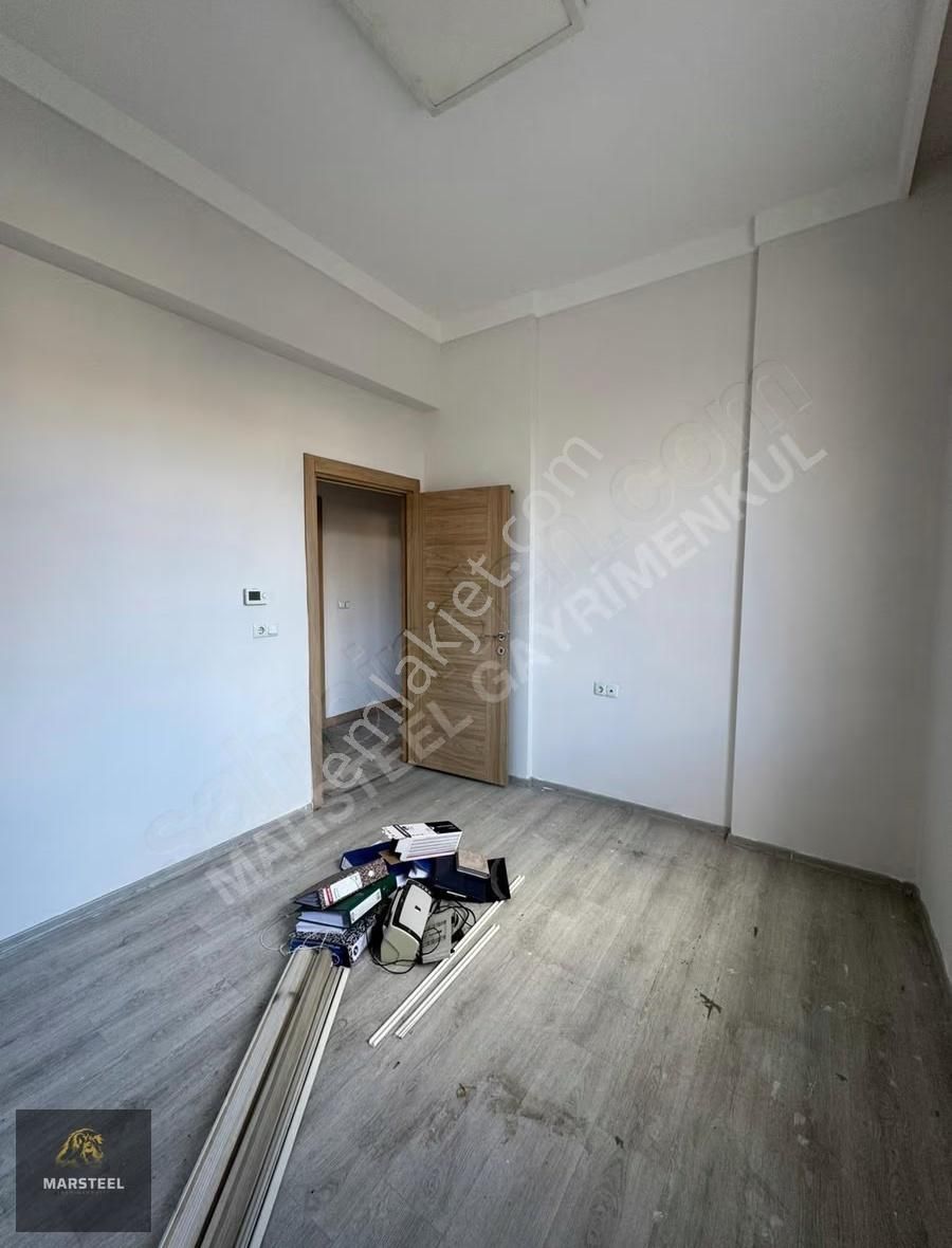 Acil ! Şefikcanda 4+1 Site İçi Kapalı Otoparklı Fırsat Daire - Görsel 5