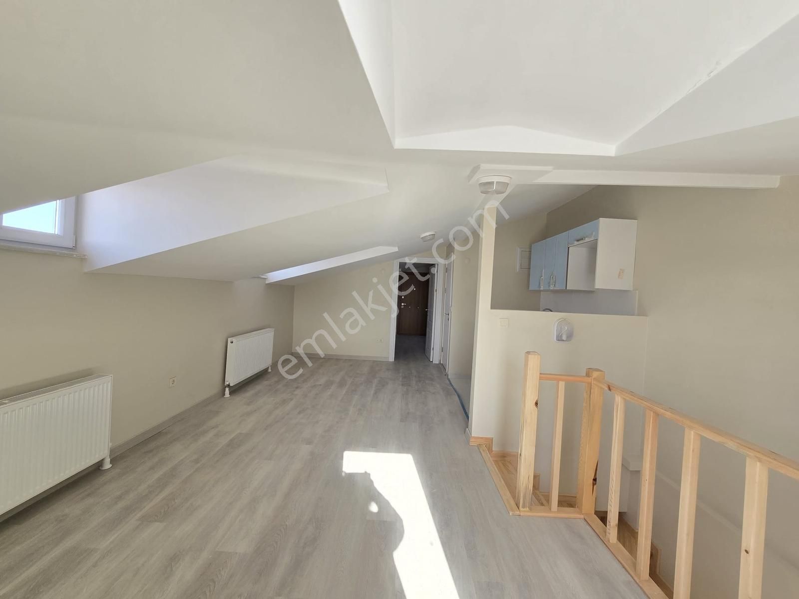 Sancaktepe Merkezi Konumda Metroya Yakın 4+2 Kiralık - Görsel 32