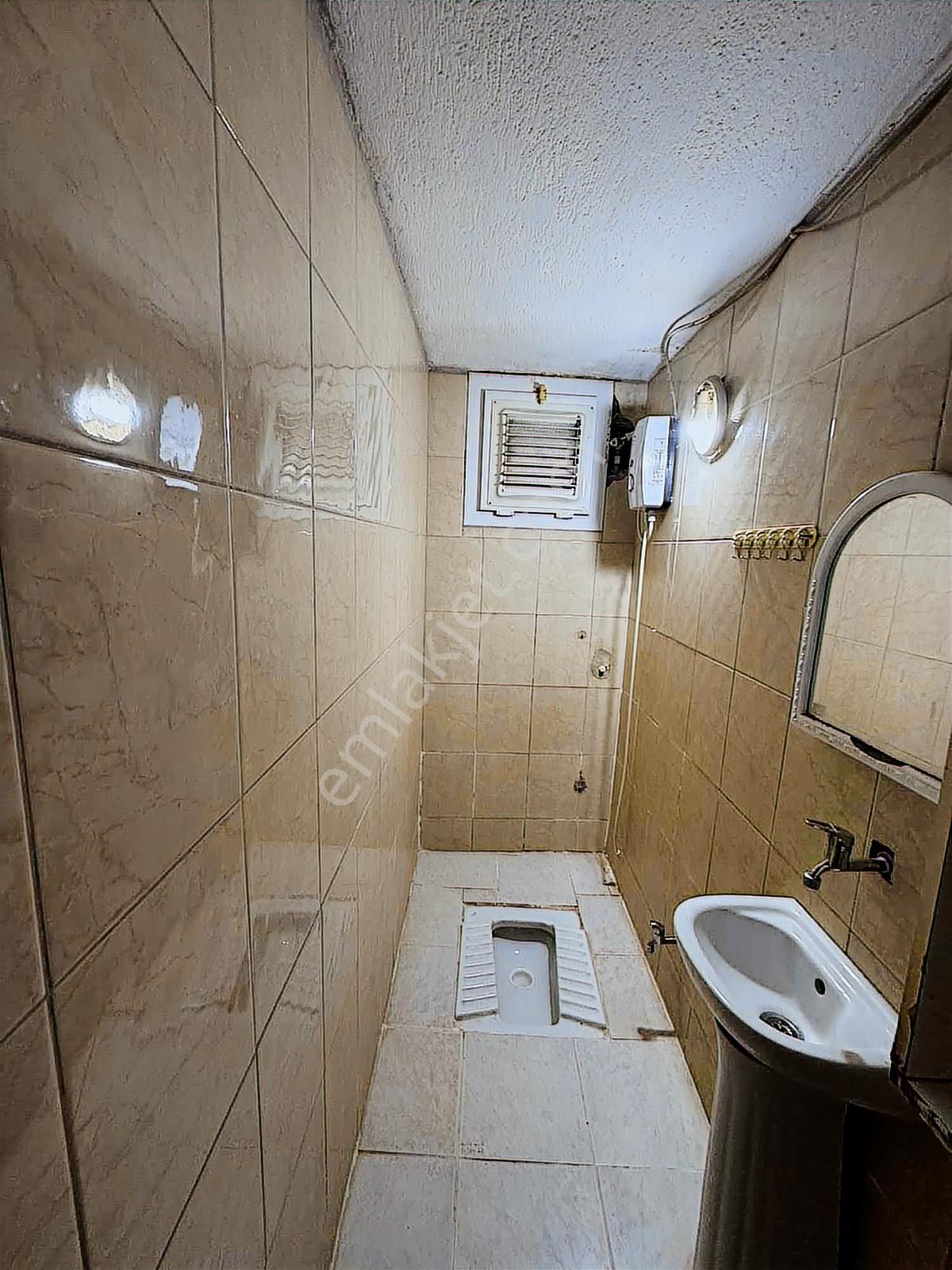 Bornova Eğriderede 1+1 Kiralık! Merkezi Konumda Daire - Görsel 17