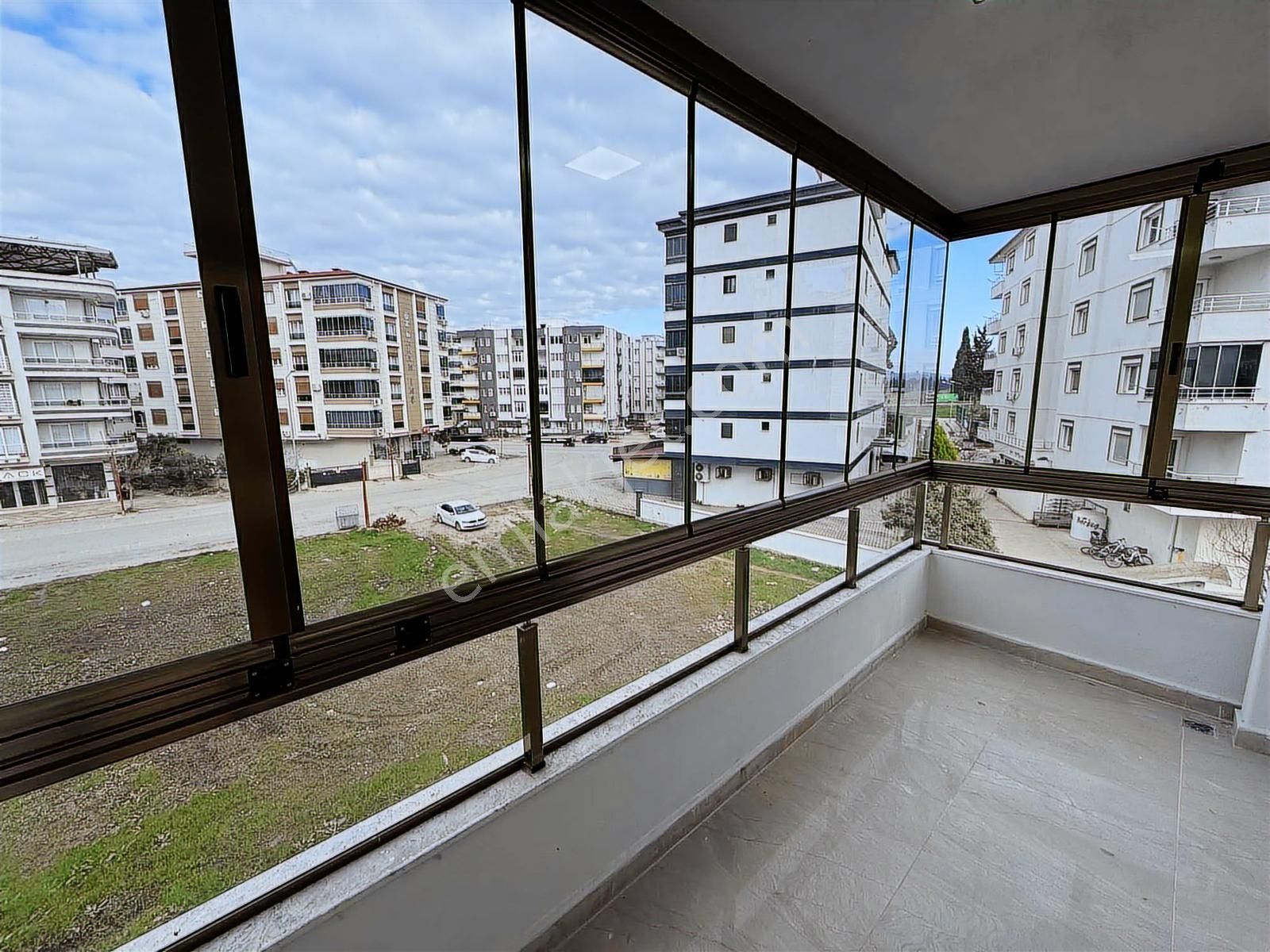 Torbalı Da Alpket Mahallesi Kiralık Geniş Lüks 3+1 Daire - Görsel 8