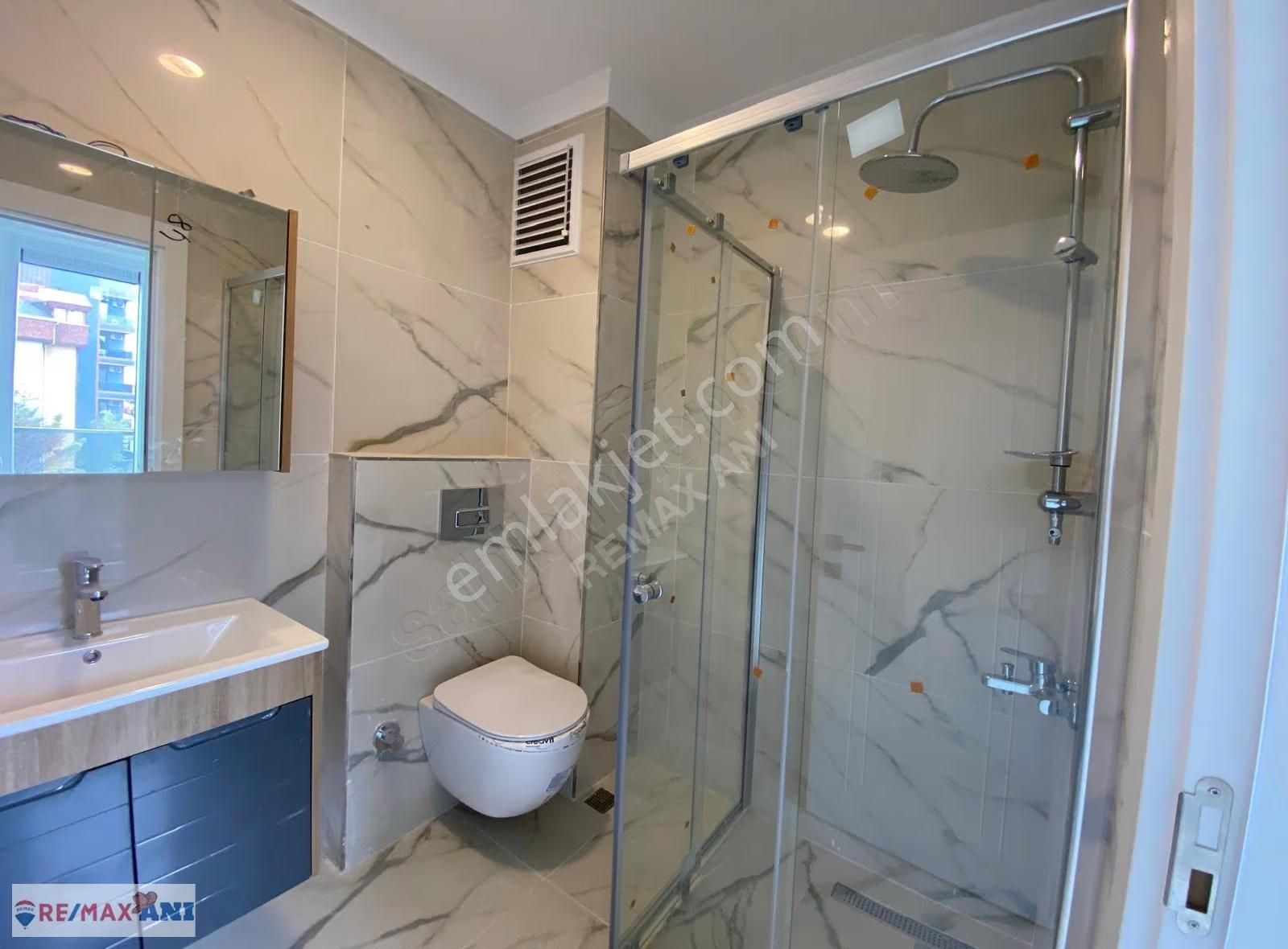Üsküdar Bahçelievler 'de Full Eşyalı Ara Kat Kiralık 1+1 Daire - Görsel 10
