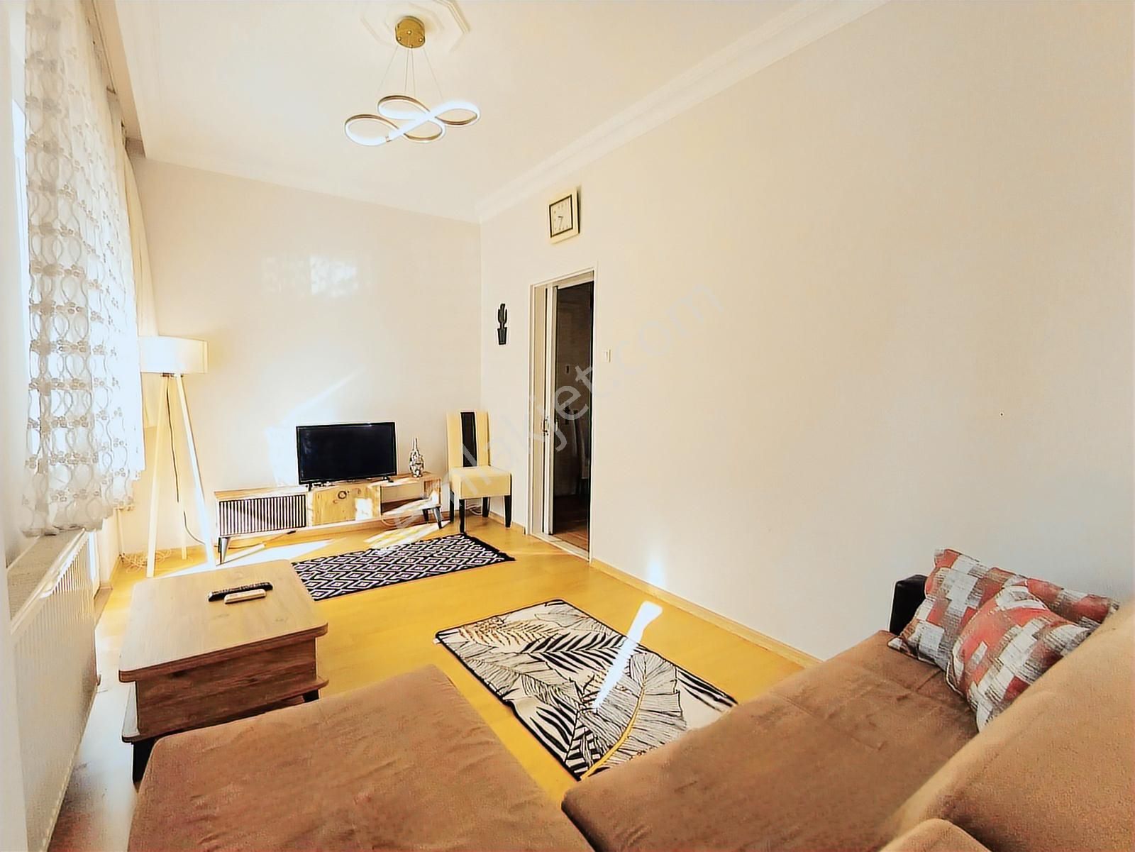 Güzeloba Merkezde Tadilatlı 2 Wc Eşyalı 2+1 Kiralık-sahile Yakın