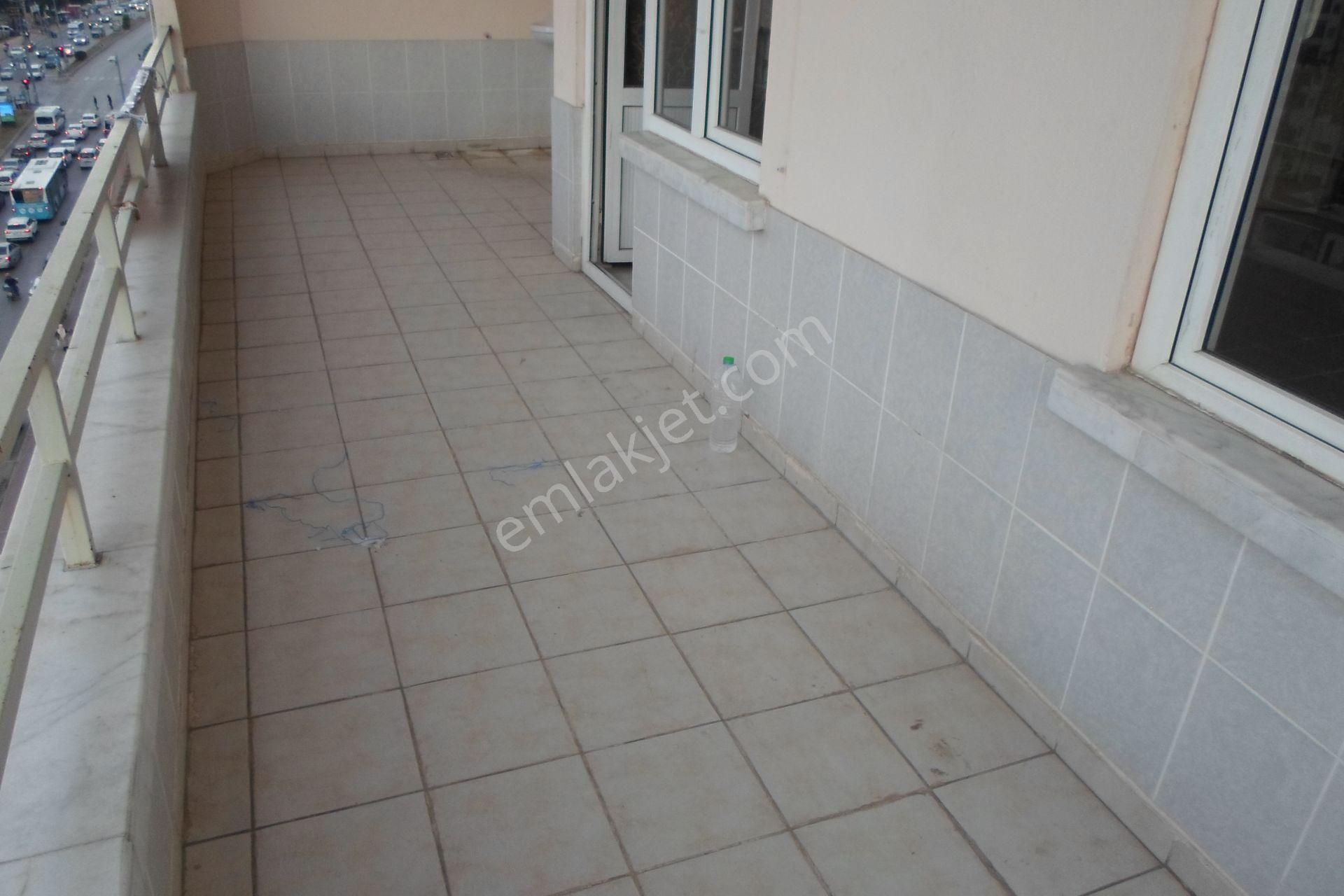 3+1*mezitli Kalbi*kiralık Daire*otopark*mükemmel Lokasyon.... - Görsel 3