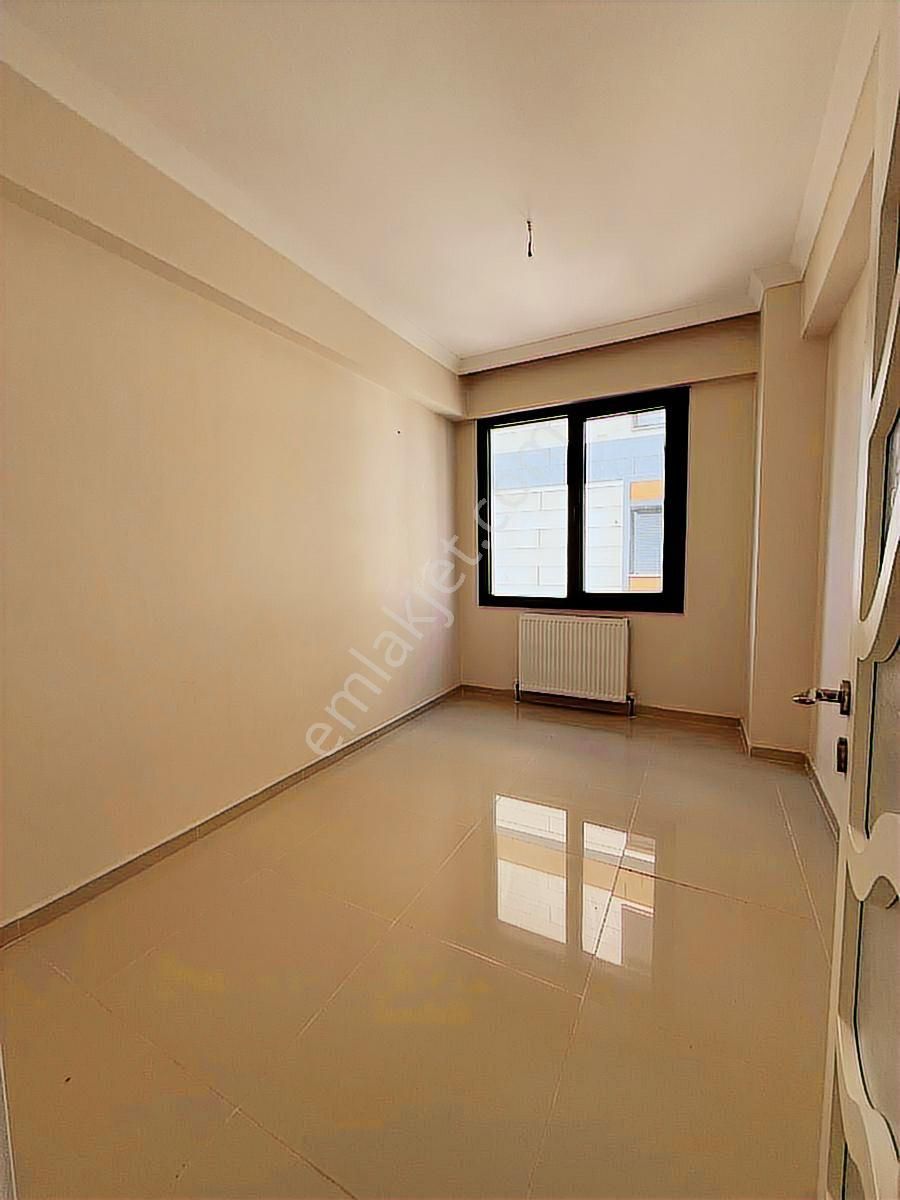 Selvilitepe Mah. Site İçinde Satılık Arakat Daire - Görsel 13