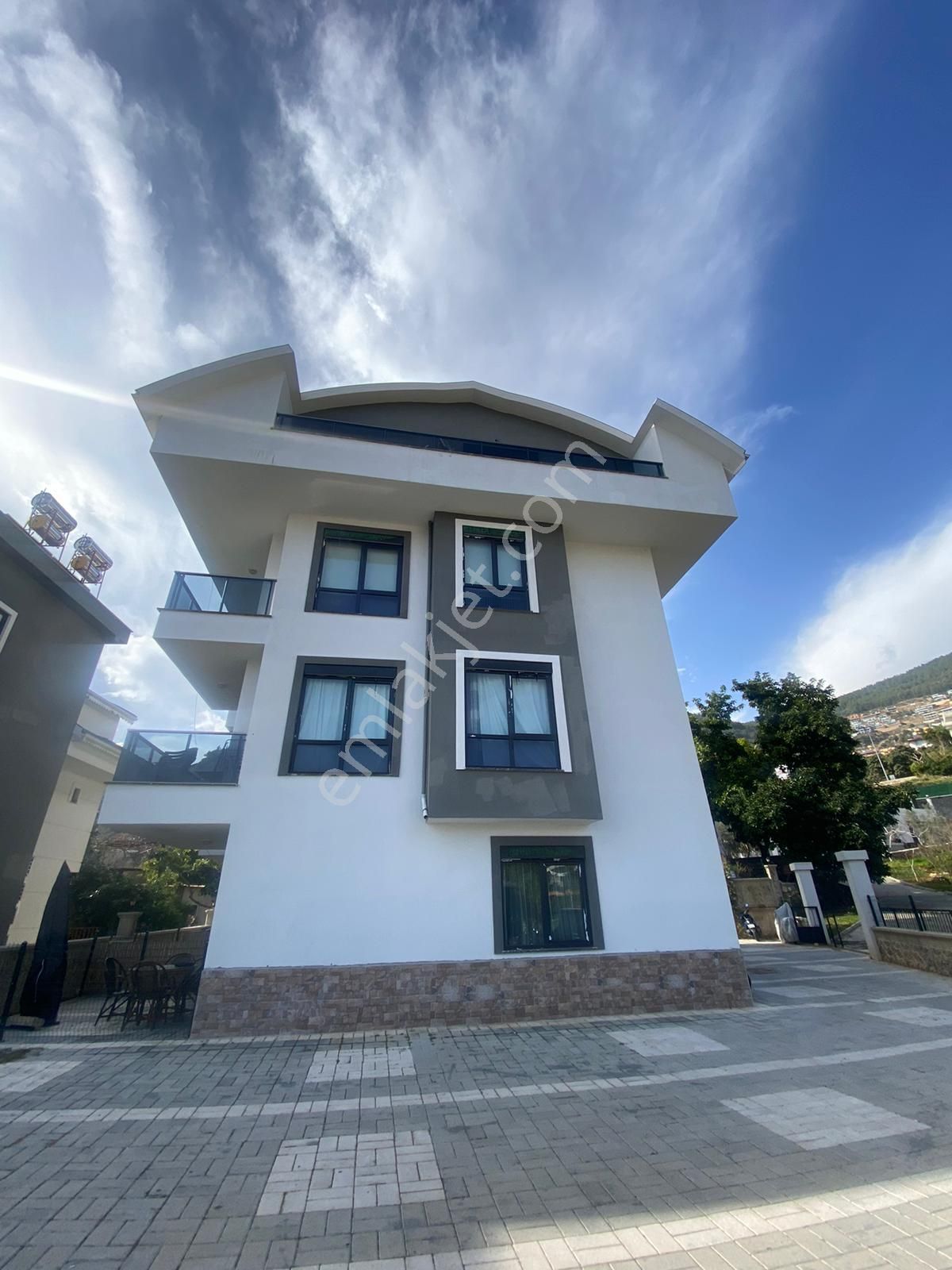 Sugözü Mahallesinde Satılık 2+1 Daire - Görsel 15