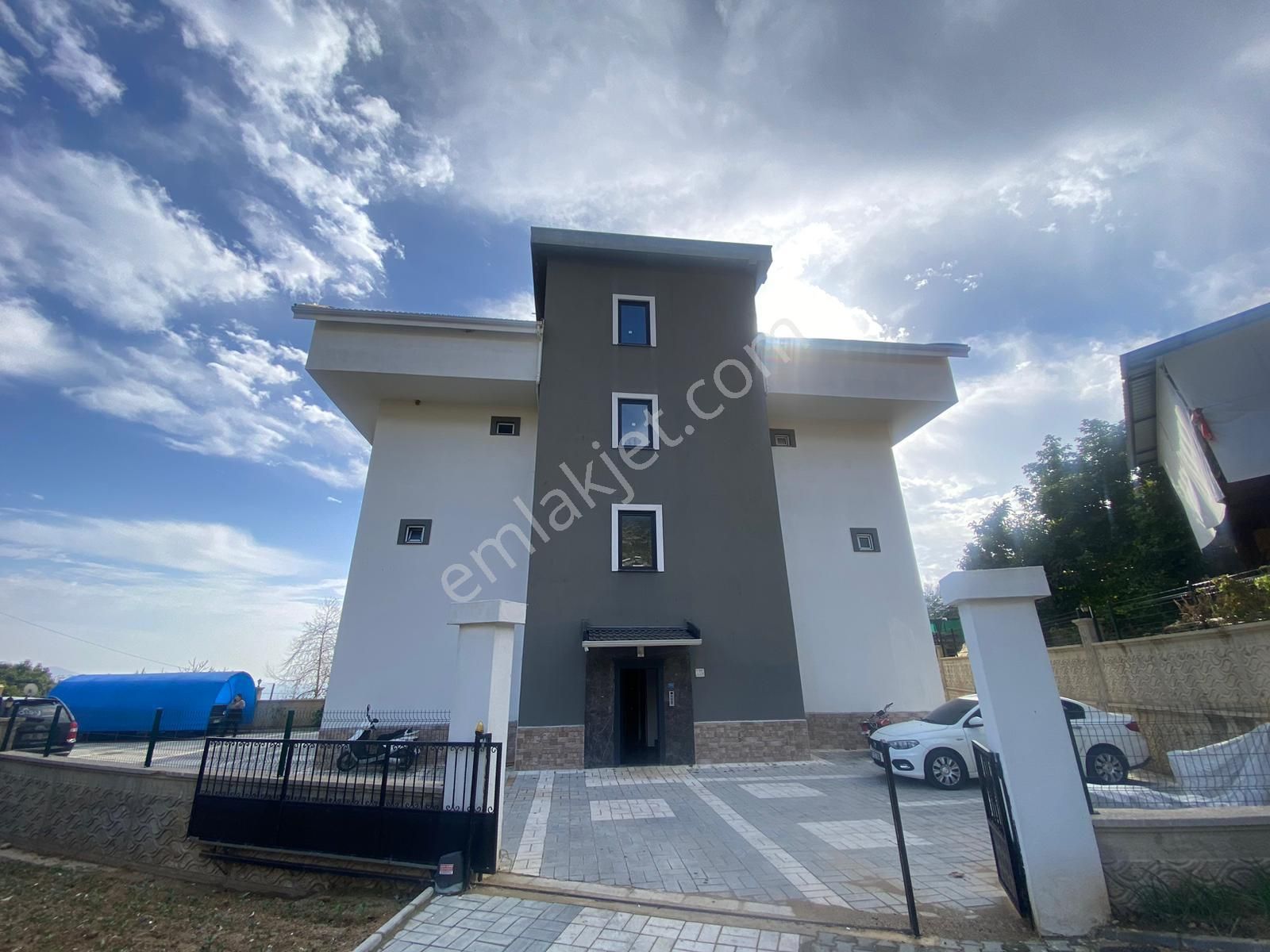 Sugözü Mahallesinde Satılık 2+1 Daire - Görsel 28