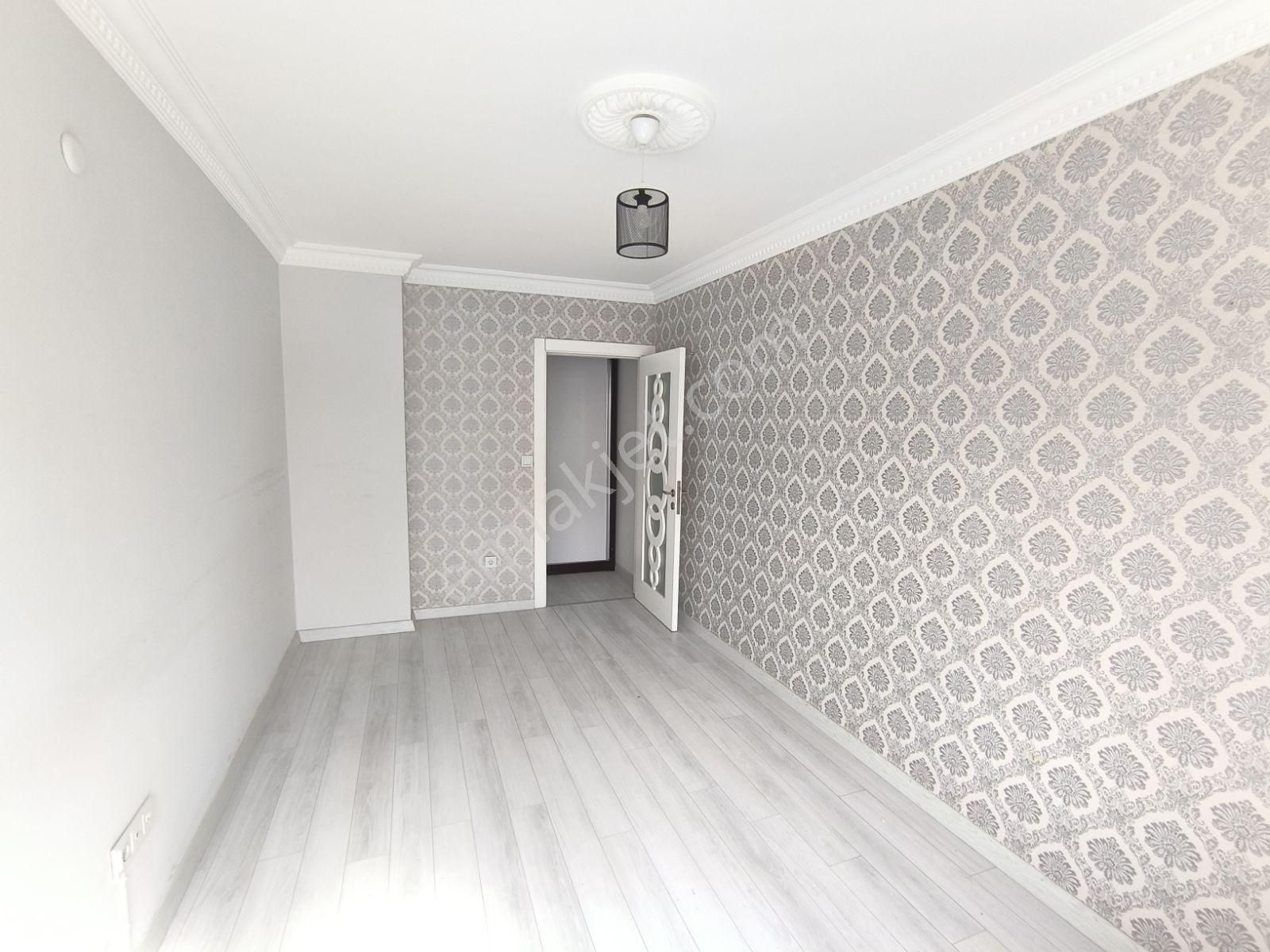 Kiralik Ofis 2+1 Mobilyalı - Görsel 9