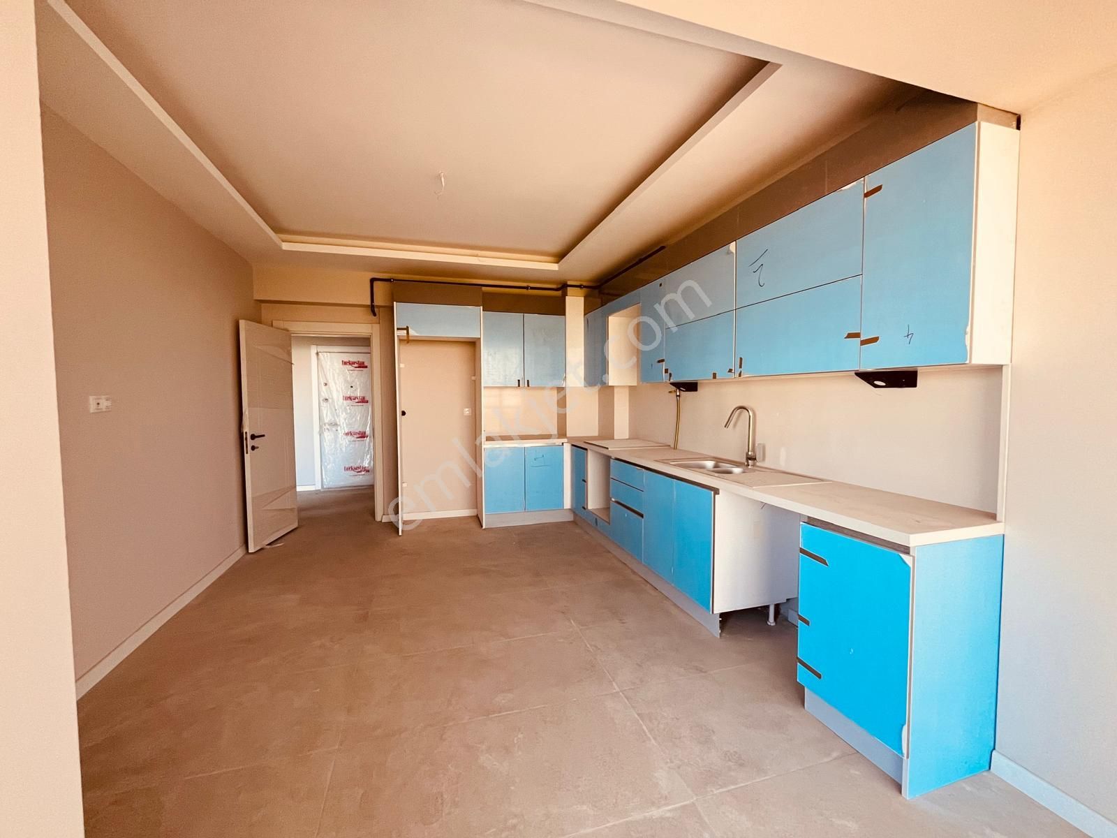 Çiğli Ataşehir'de Havuzlu Sitede 3+1 Kiralık Daire - Görsel 14