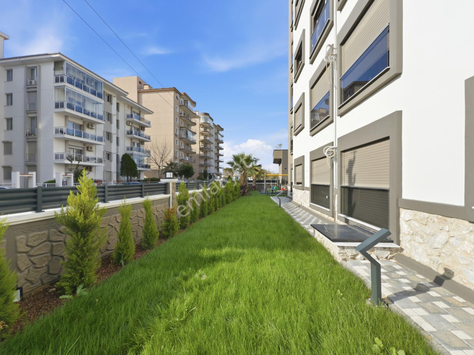 Çiğli Ataşehir'de Havuzlu Sitede 3+1 Kiralık Daire - Görsel 5