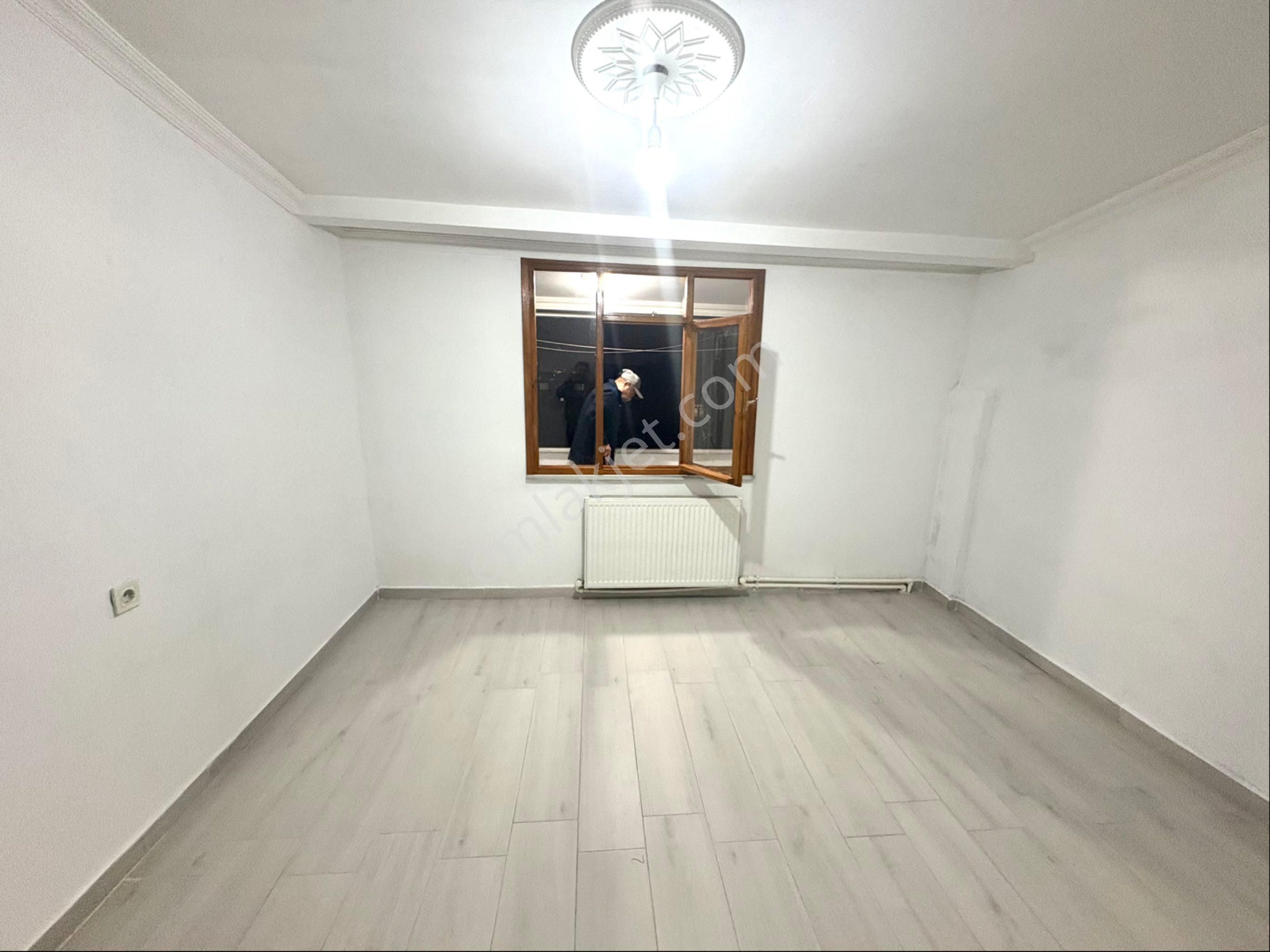 Emir Emlak’dan 1+1 5 Kat Yapılı Daire - Görsel 11