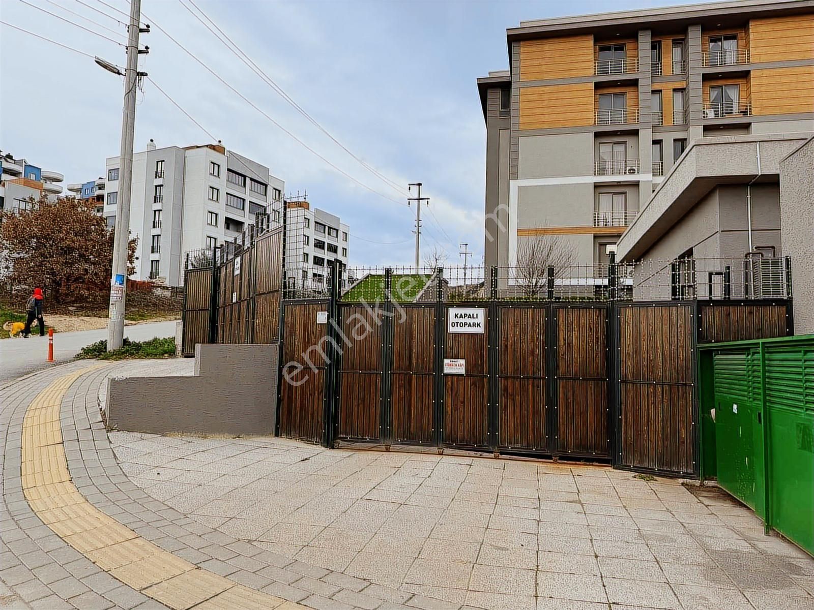39 Ağustos Zafer Mah. Park Flora Kiralık 3+1 - Görsel 24