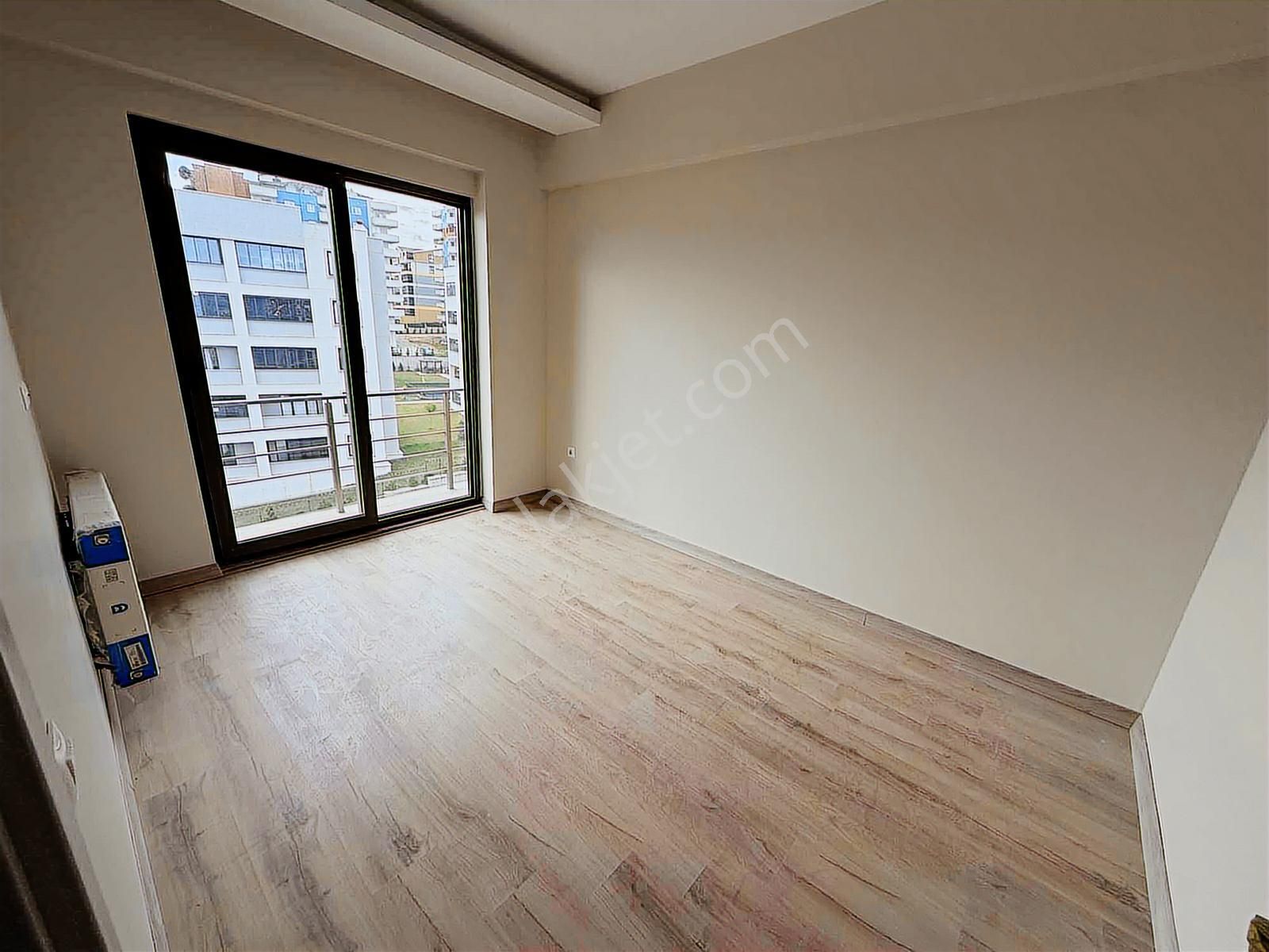 39 Ağustos Zafer Mah. Park Flora Kiralık 3+1 - Görsel 33