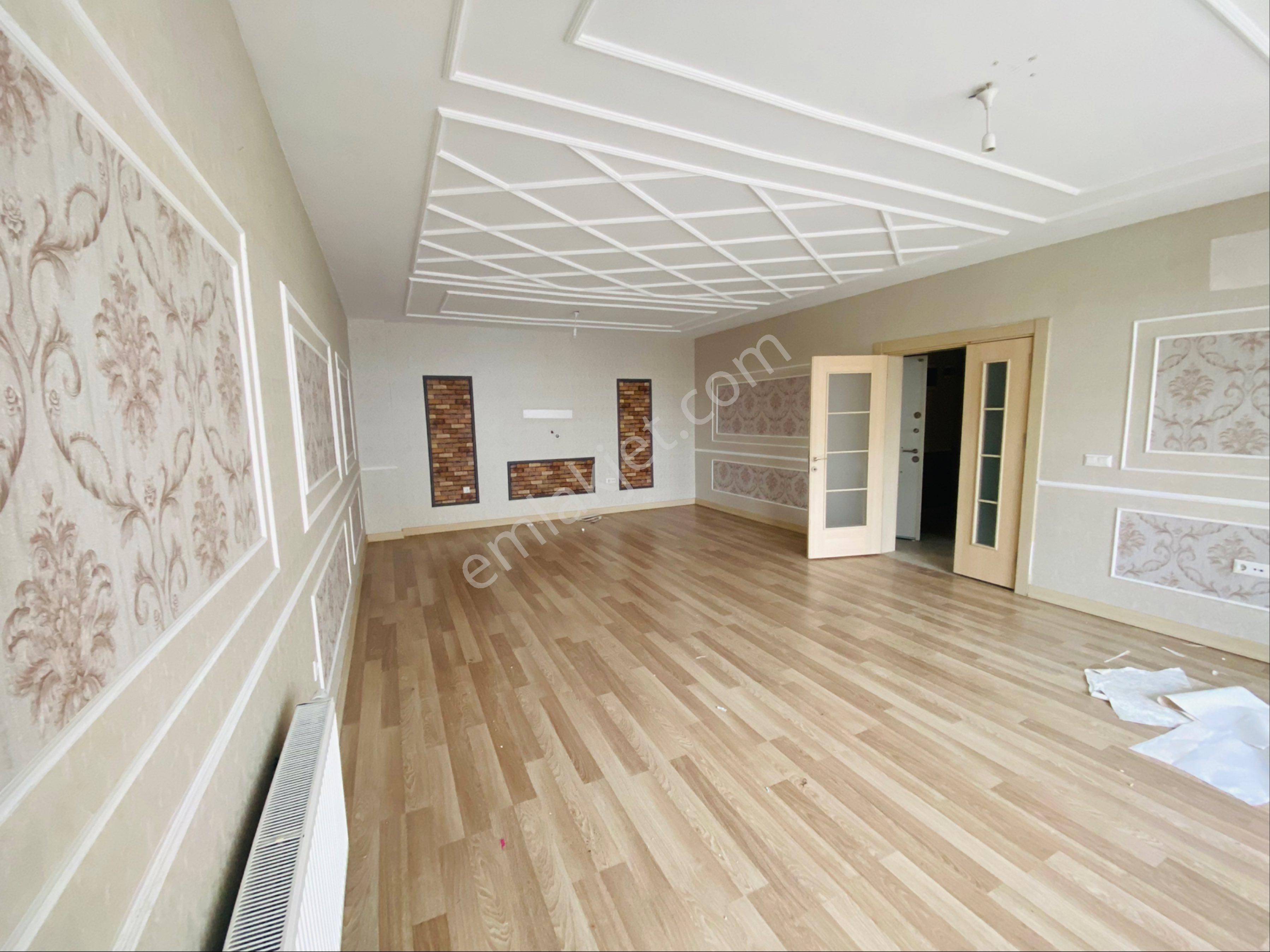 Cadde Seyran’dan Satılık Arakat 4+1 Sarı Toki Daires - Görsel 2