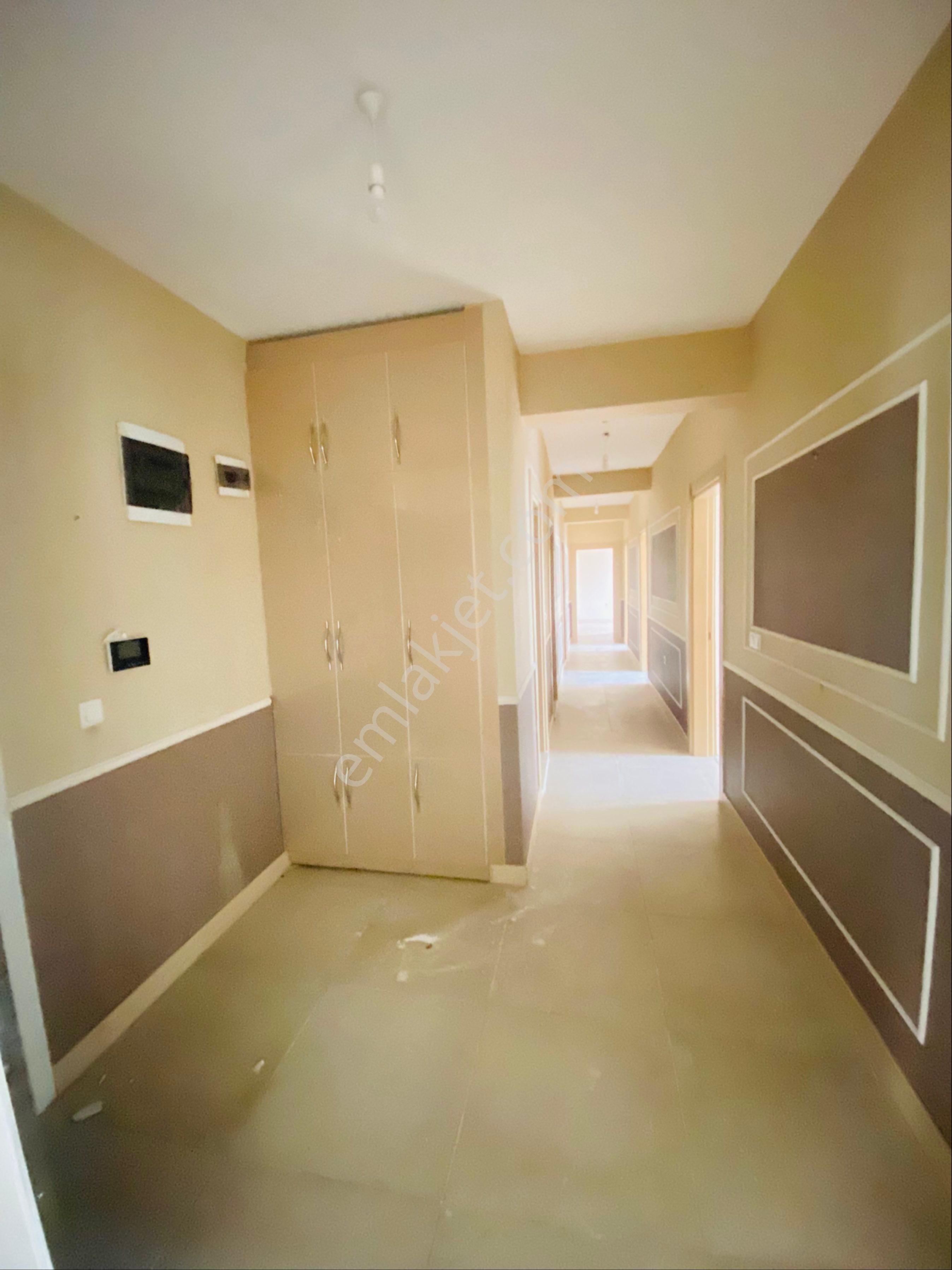 Cadde Seyran’dan Satılık Arakat 4+1 Sarı Toki Daires - Görsel 23