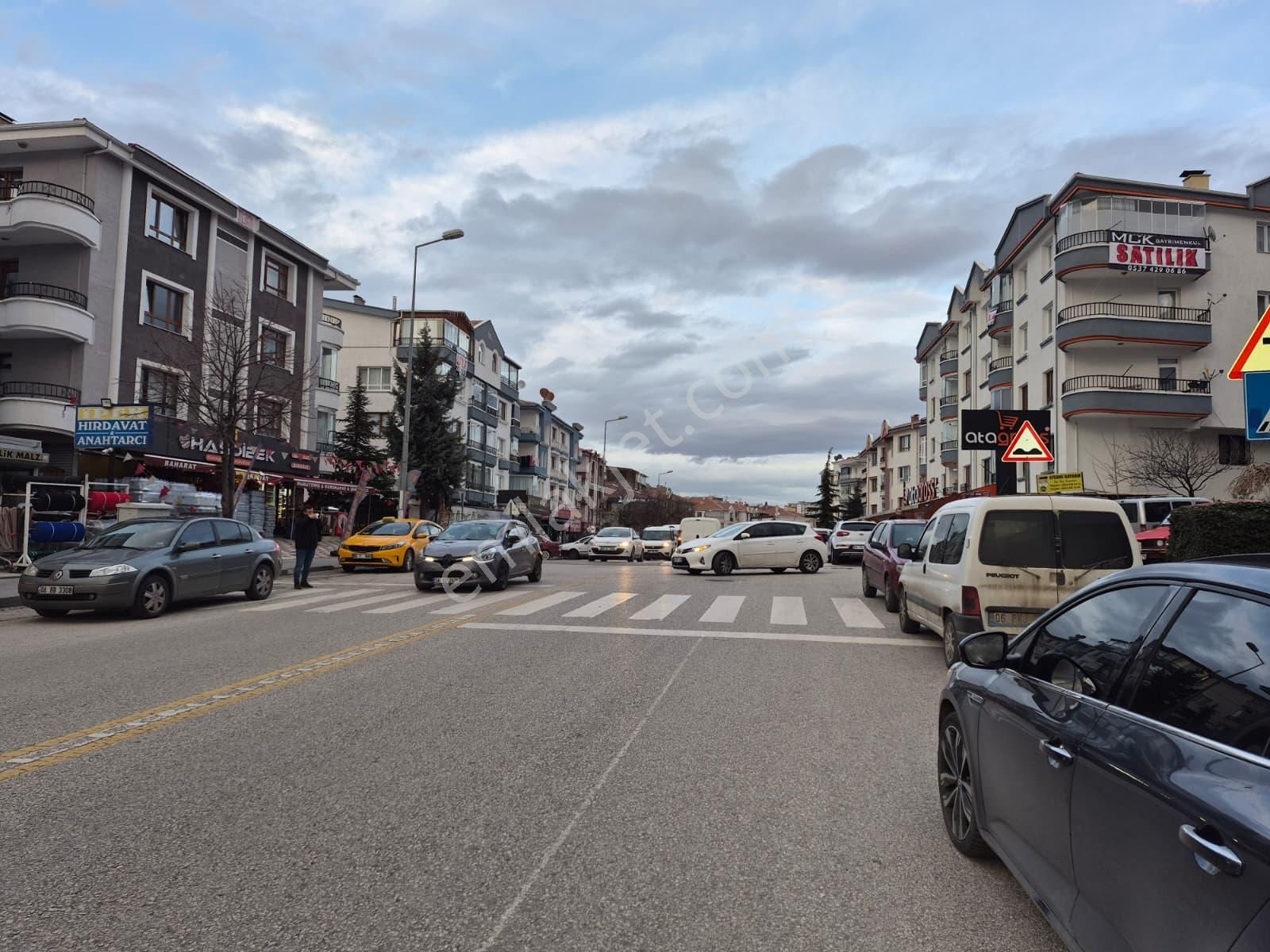 Atapark'ta Kiralık 3+1 Bağımsız Asansörlü - Görsel 17